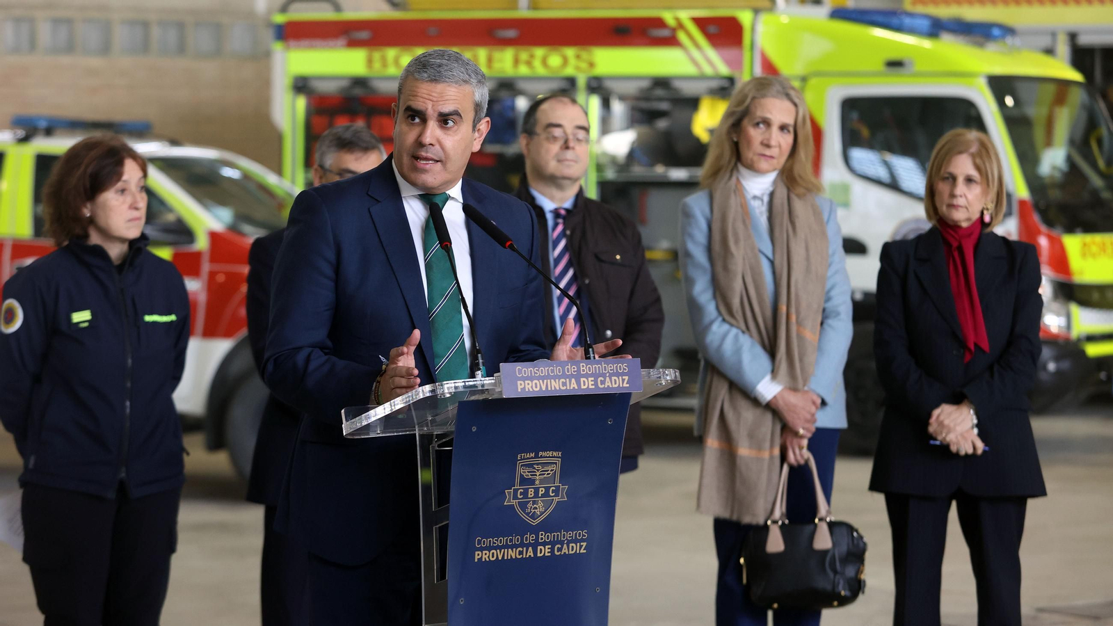 La Infanta Elena y la Alcaldesa de Jerez en la Inauguración de la XX Semana de la Prevención de Incendios Mapfre 2025 en Jerez