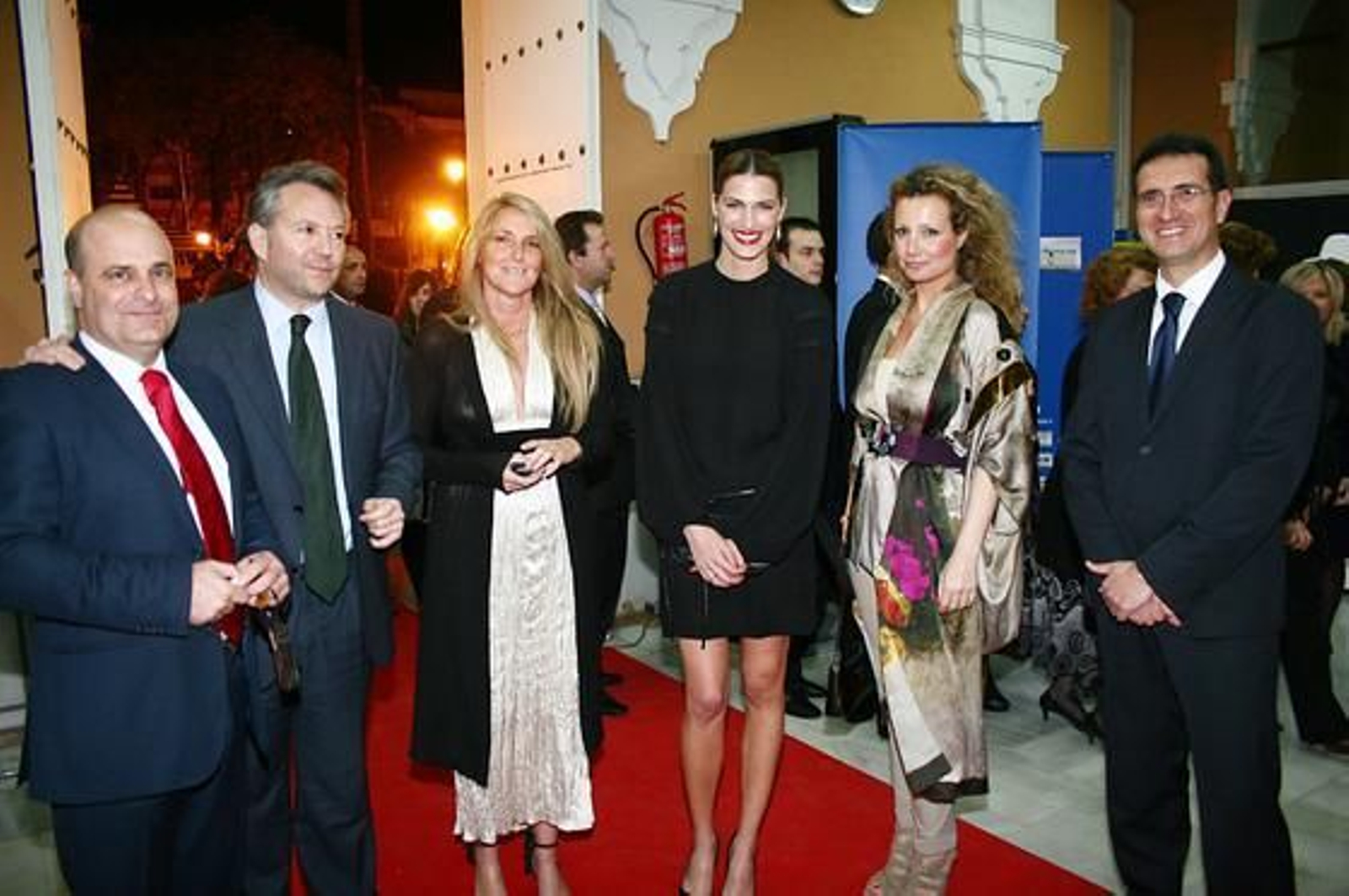José Joly Martínez de Salazar, presidente del Grupo Joly; Laura Sánchez, modelo y actriz; Marita Rufino, pintora; y Javier Chaparro, director de Huelva Información.

Foto: Alberto Dominguez