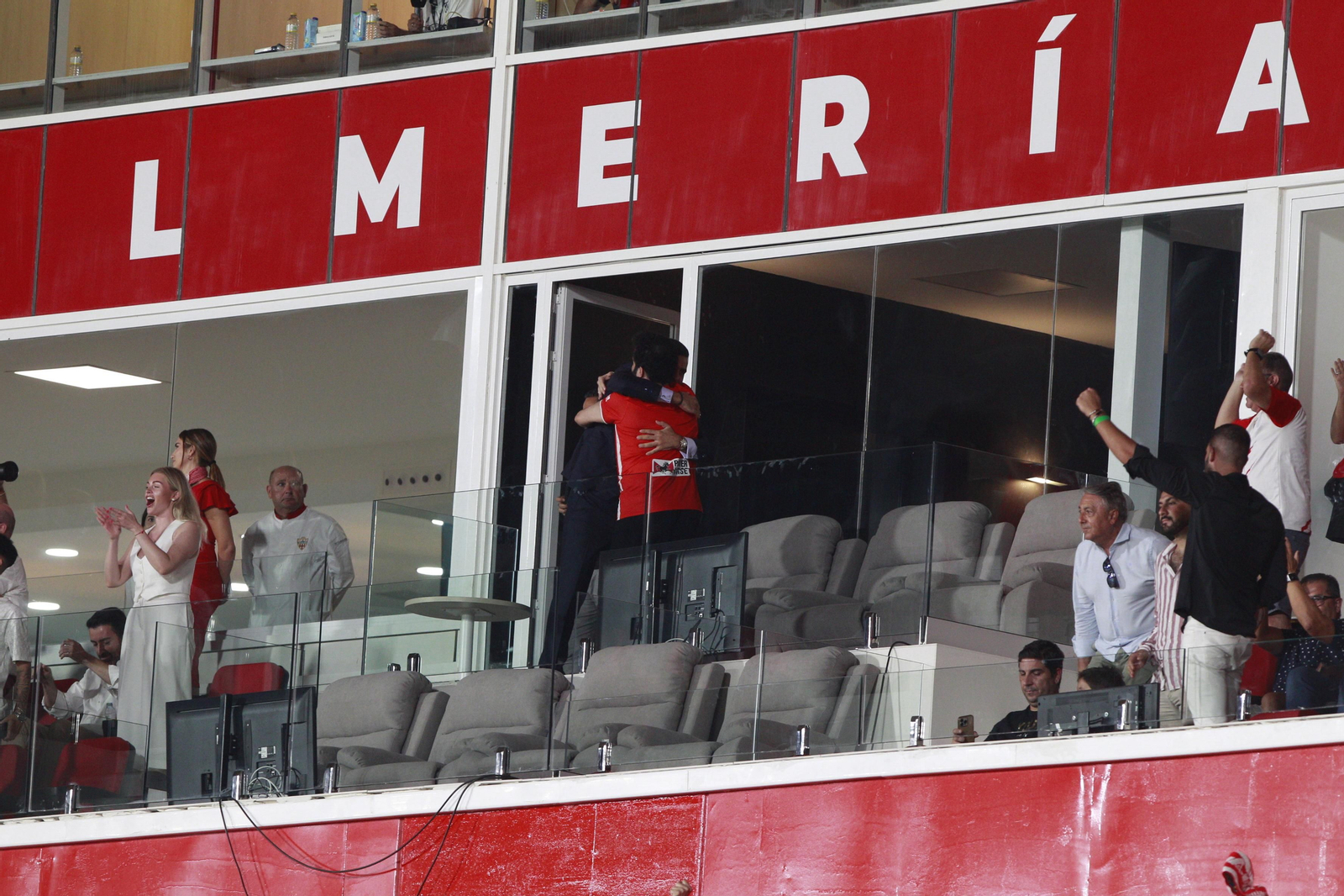 Imágenes del partido U.D. Almería-Sevilla F.C.