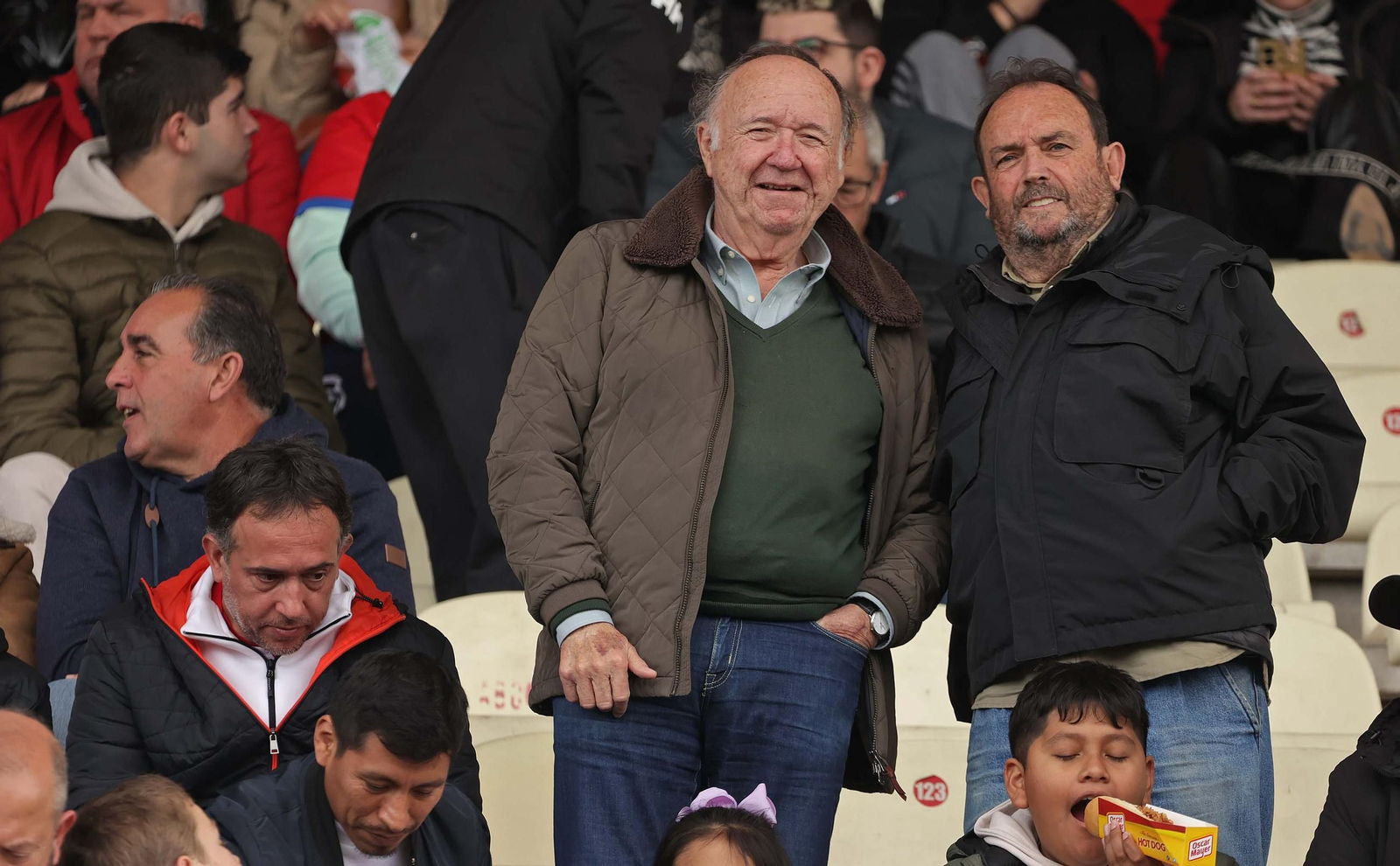 Búscate en el Nuevo Mirador durante el Algeciras CF - Ibiza de Primera Federación