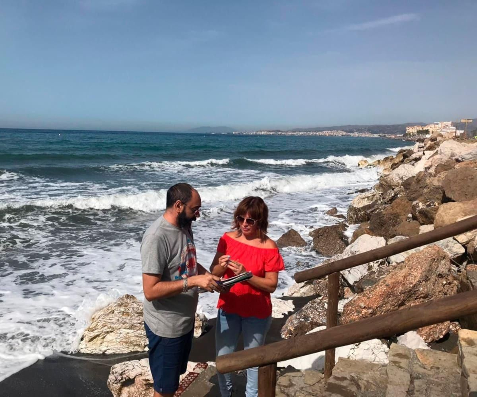 Estudios en la playa de Mezquitilla.