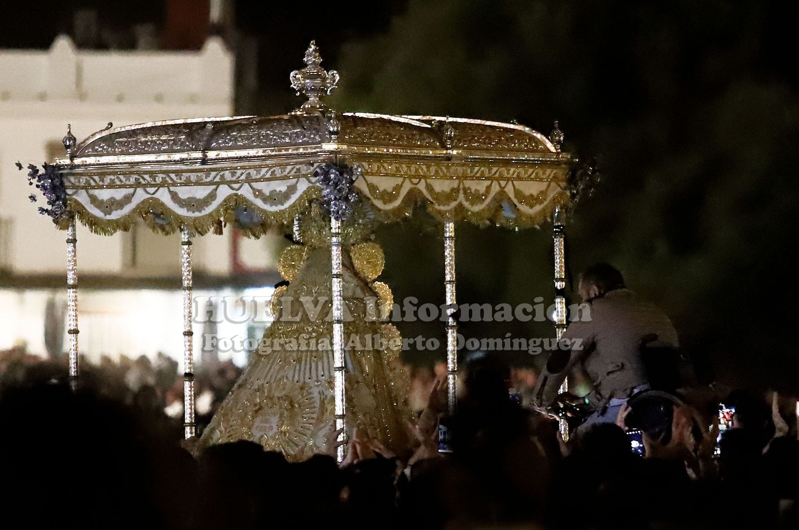 Imágenes del salto a la reja. Rocío 2019