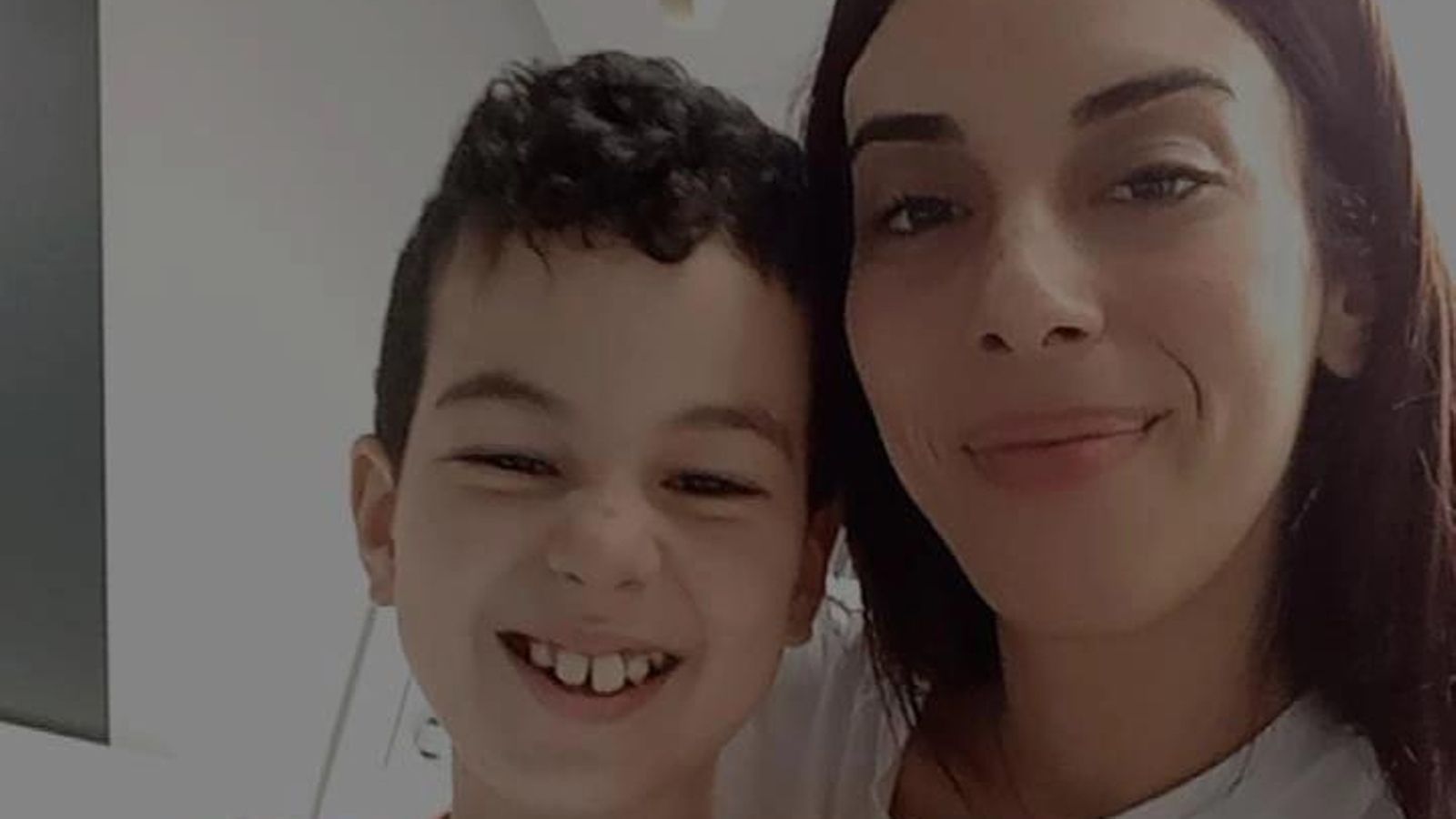 Aylan y su madre Raquel Aijón.