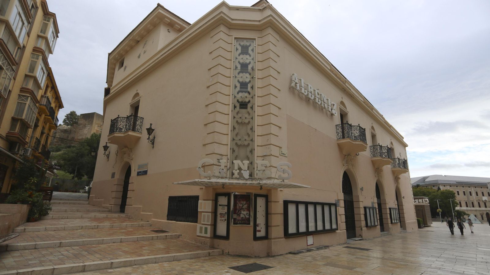 El emblemático Cine Albéniz.