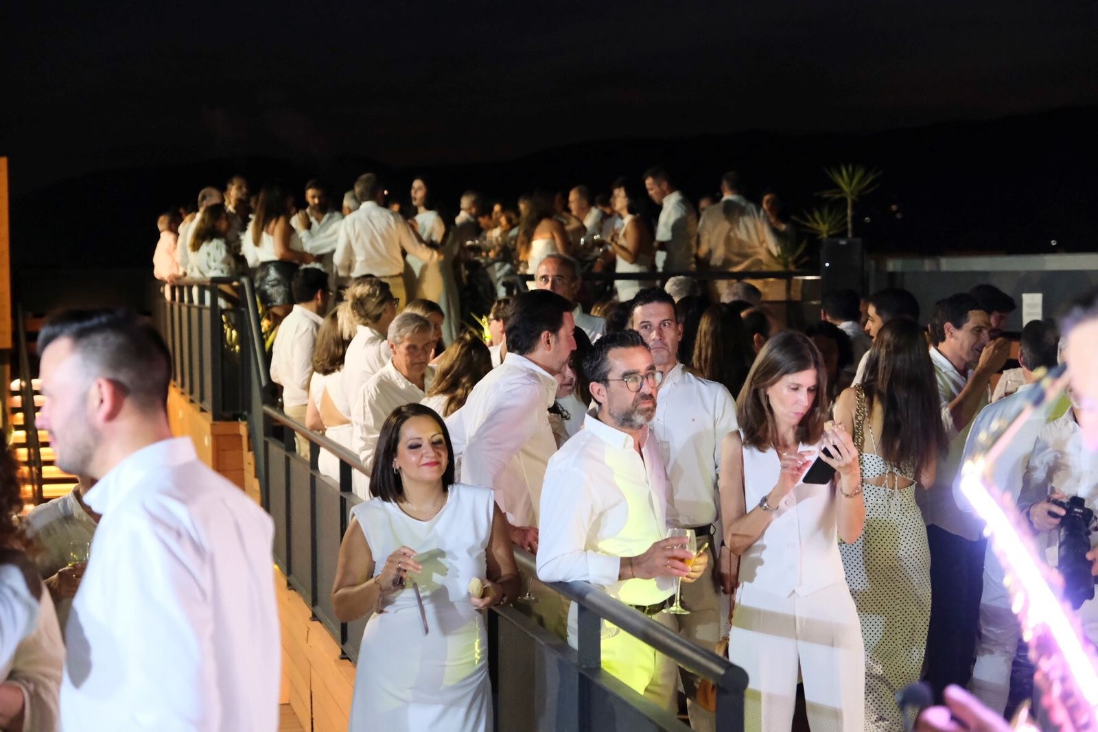 La Fiesta Blanca La Terraza Eurostars Palace de Córdoba, en imágenes