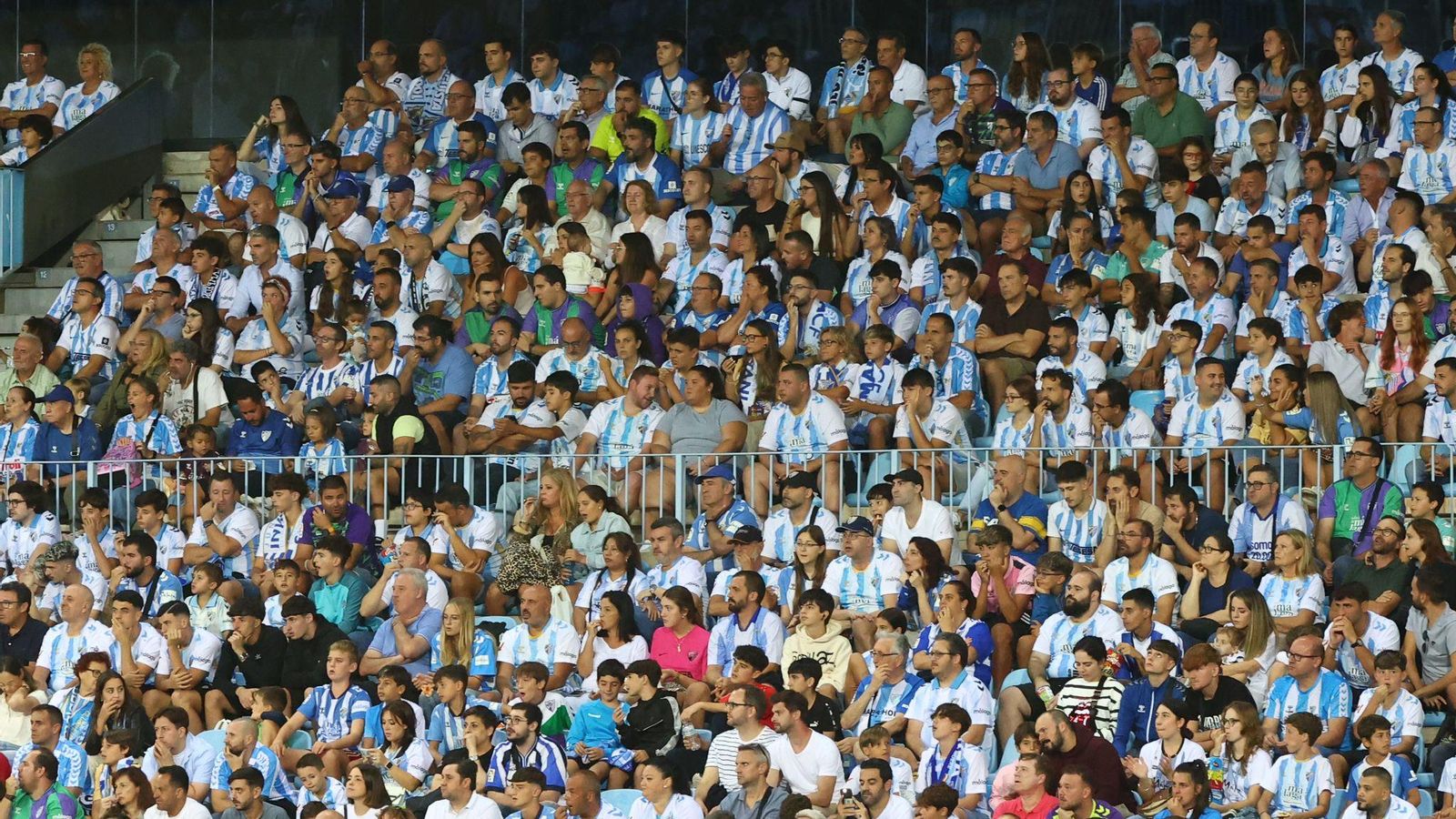 El Málaga CF - Elche, en fotos