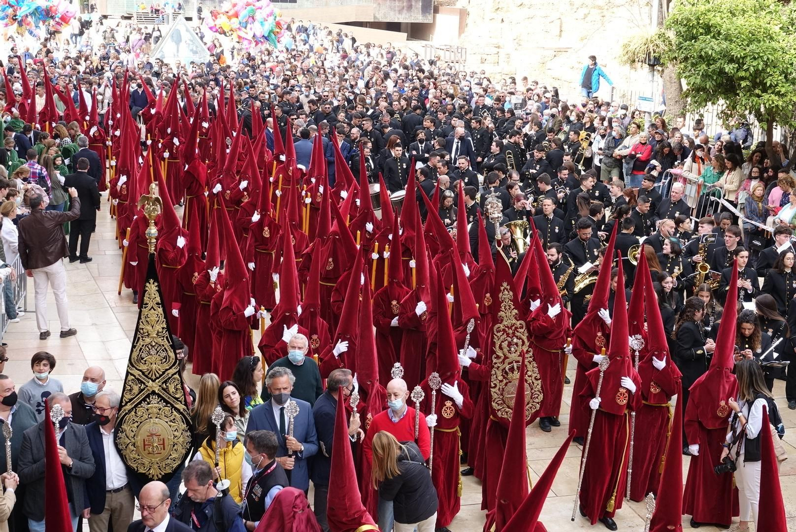 Las fotos de Estudiantes, en el Lunes Santo de Málaga