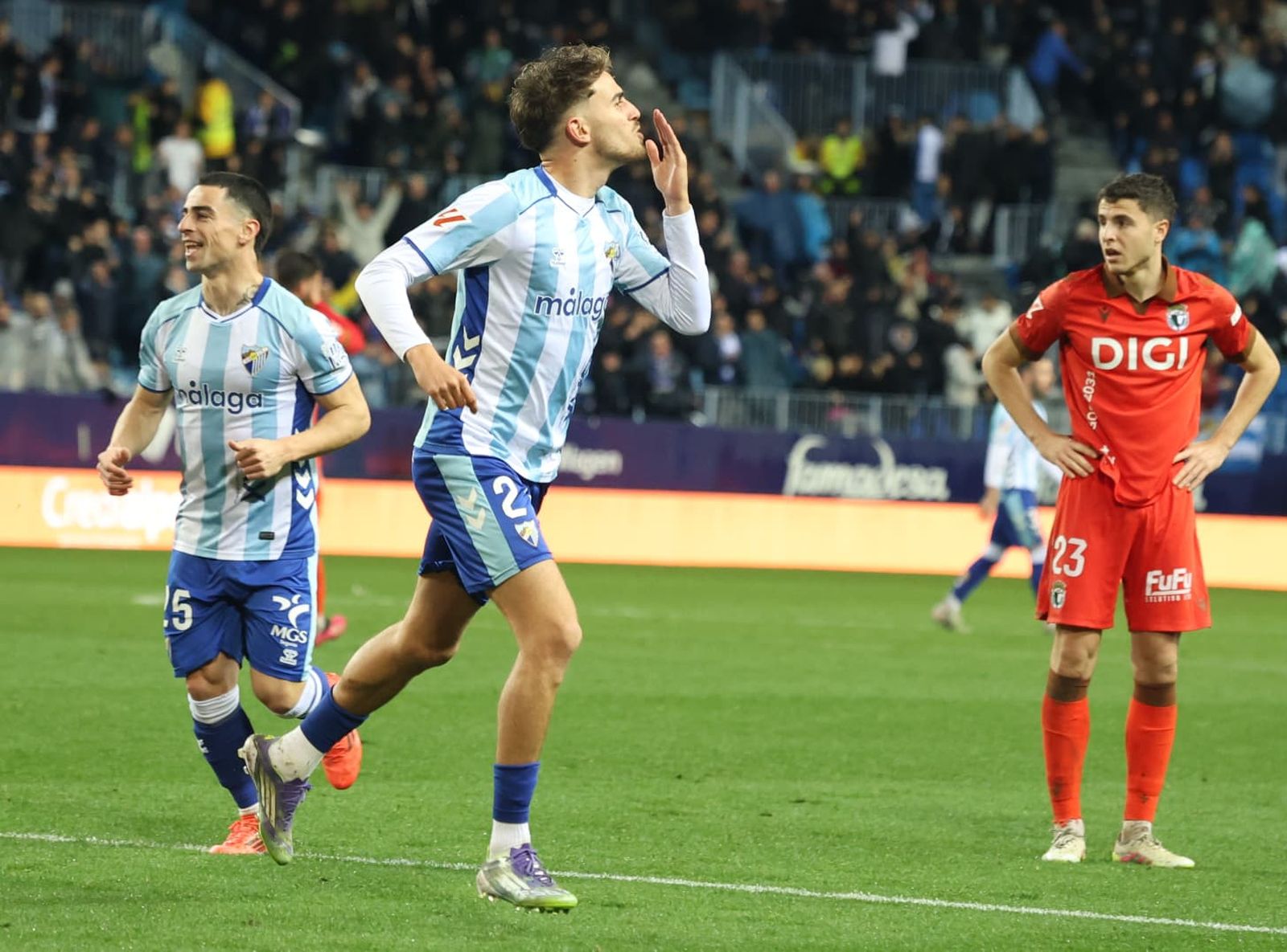 Las fotos del Málaga CF-Burgos