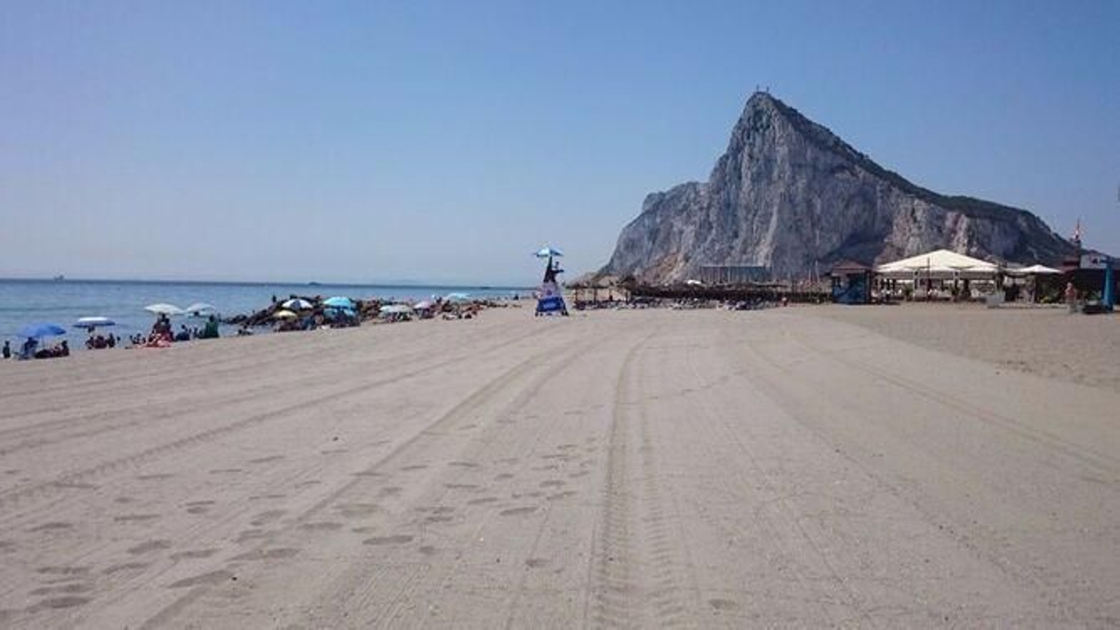 La playa de Santa Bárbara, en La Línea