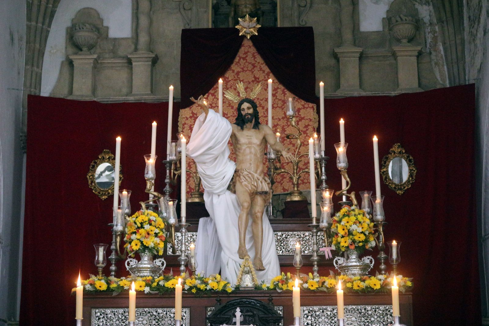 las imágenes del Domingo de Resurrección en Puerto Real