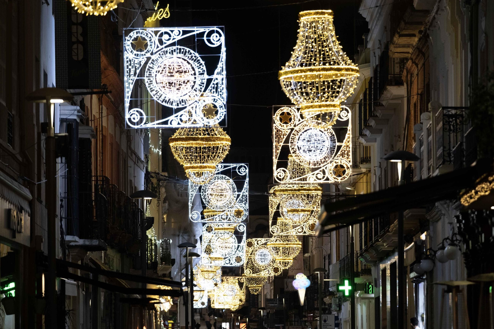 El alumbrado especial de Navidad de Ronda, en fotos