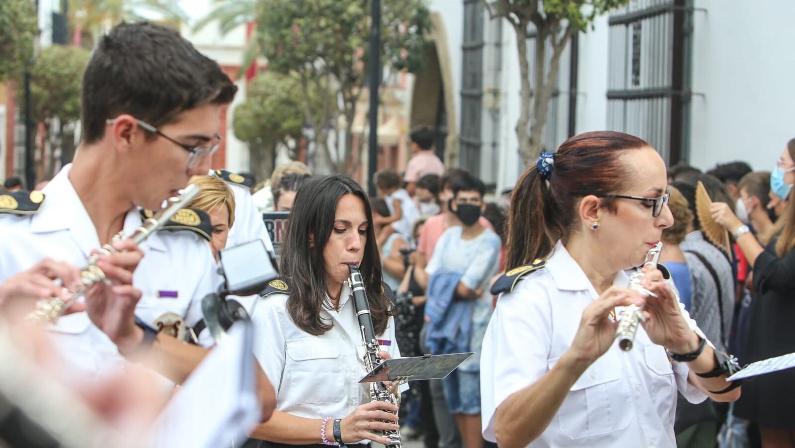 Imágenes de la procesión de la Virgen de las Mercedes en San Fernando