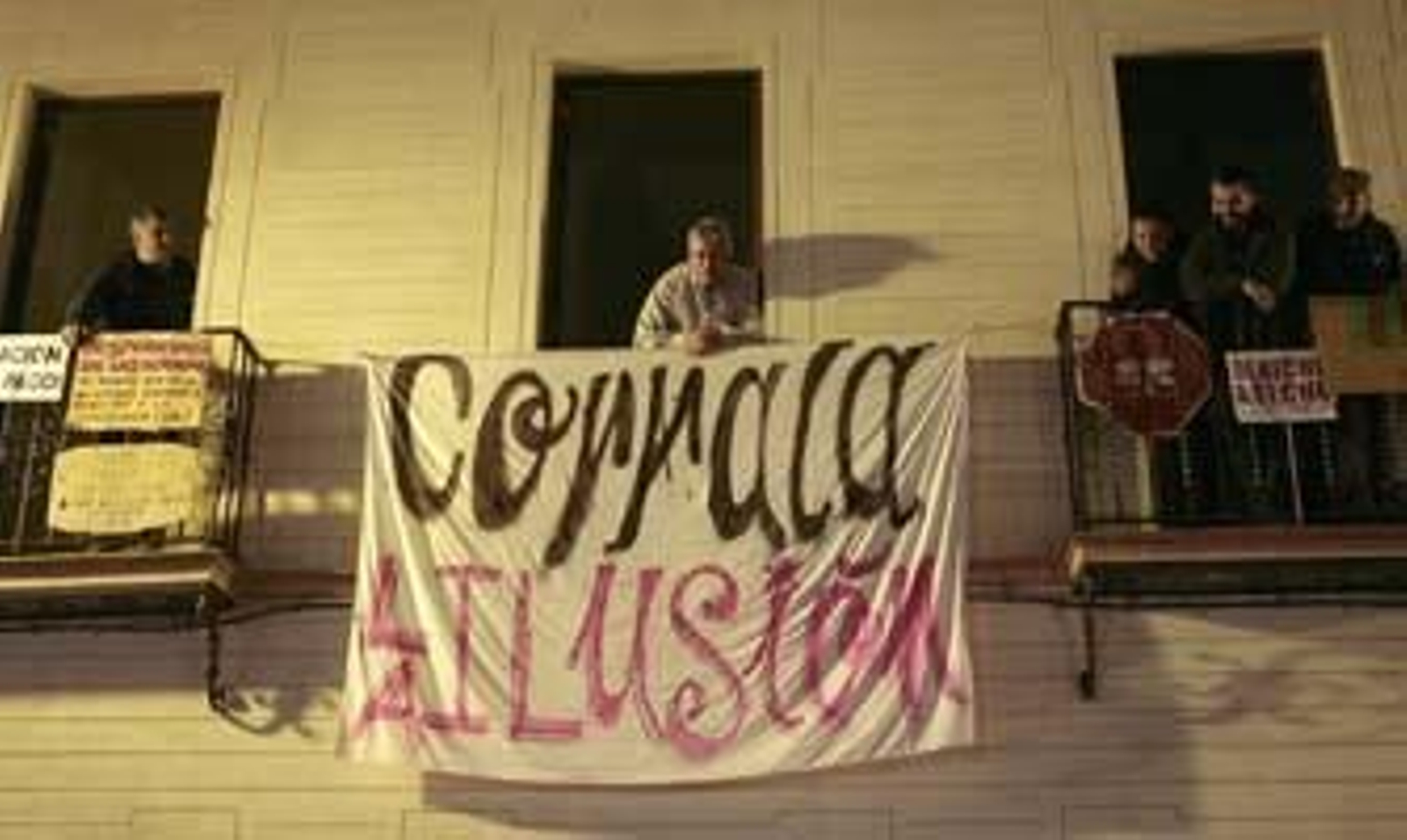 Zoido rechaza la ocupación "violenta y forzada" de edificios como las corralas