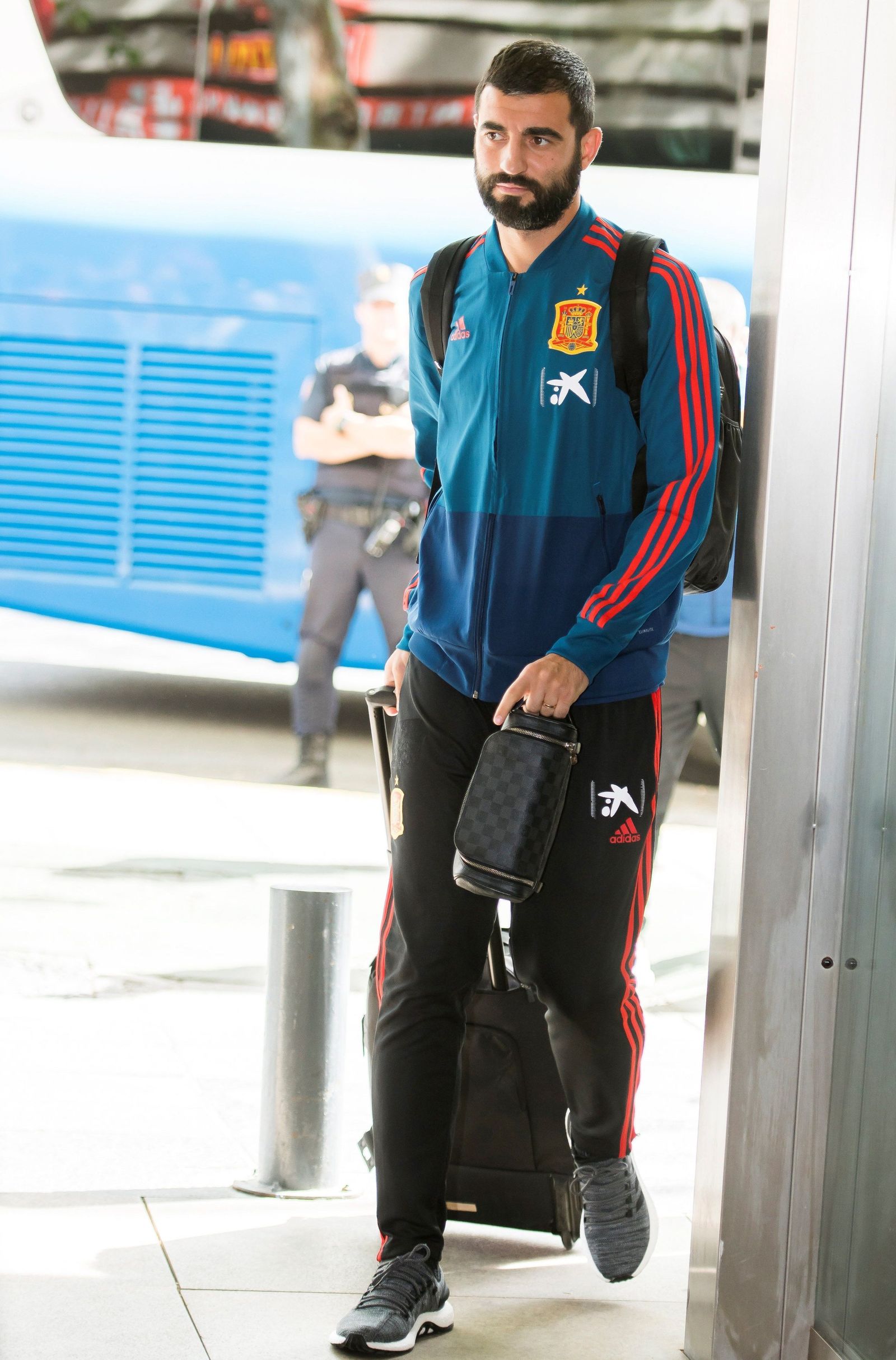 Imágenes de la llegada de la selección española a Sevilla