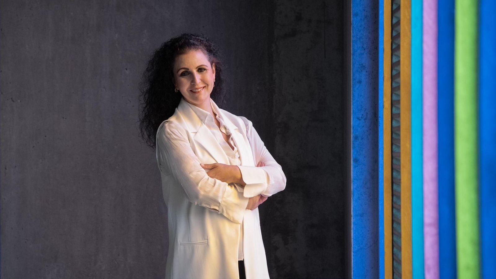 Carmen Fernández, la profesional de la estética reconocida en la revista Forbes.