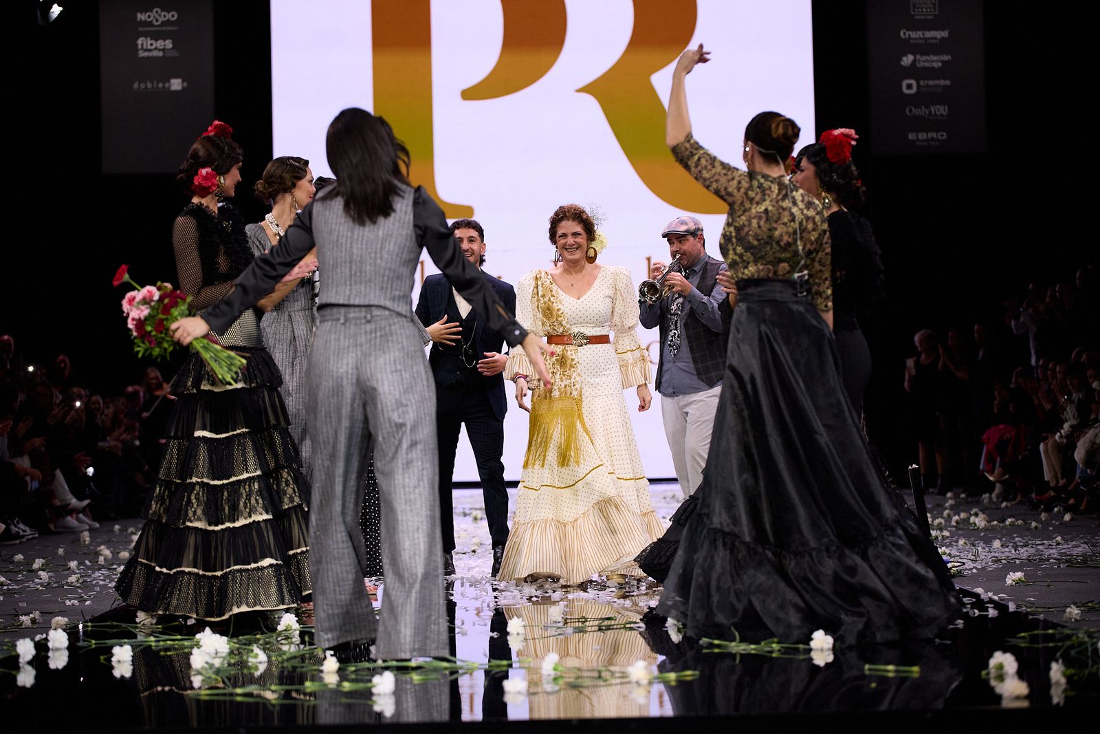 El desfile de Pilar Rubio en Simof 2026, todas las fotos