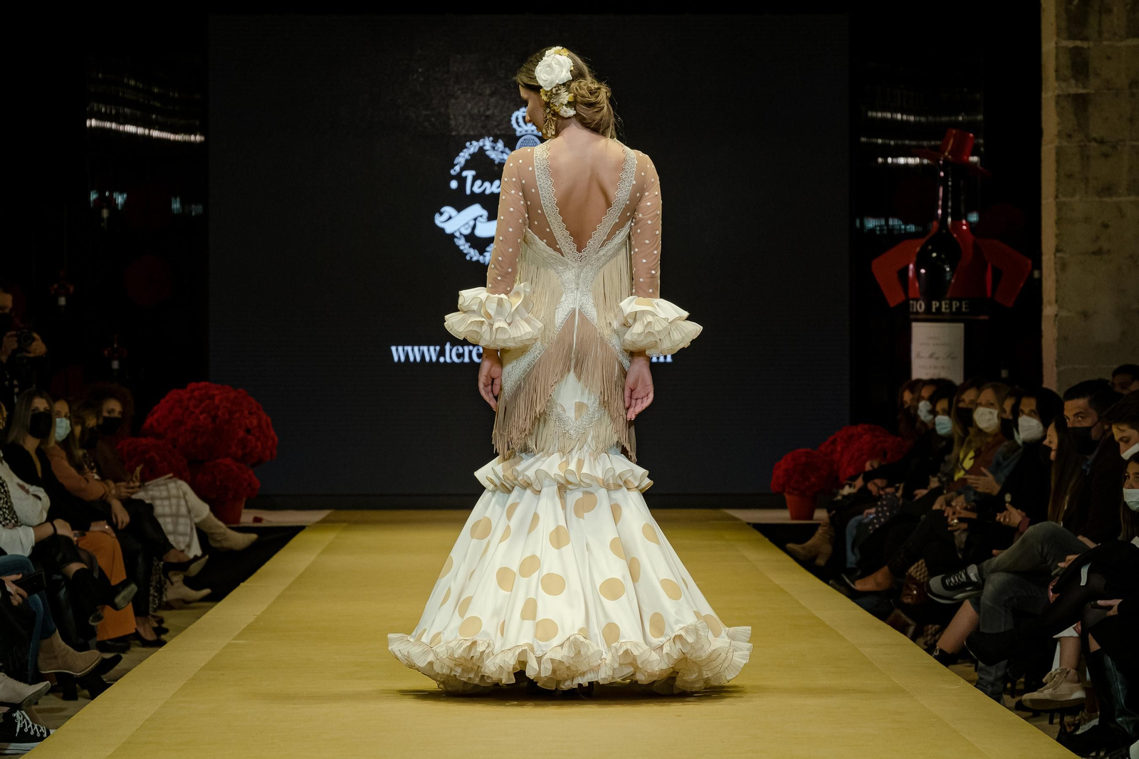 El desfile de Teressa Ninu en la Pasarela Flamenca de Jerez, todas las fotos