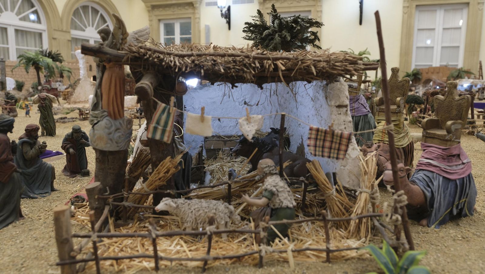 Llega la navidad con el Belén de Diputación de Almería, en imágenes