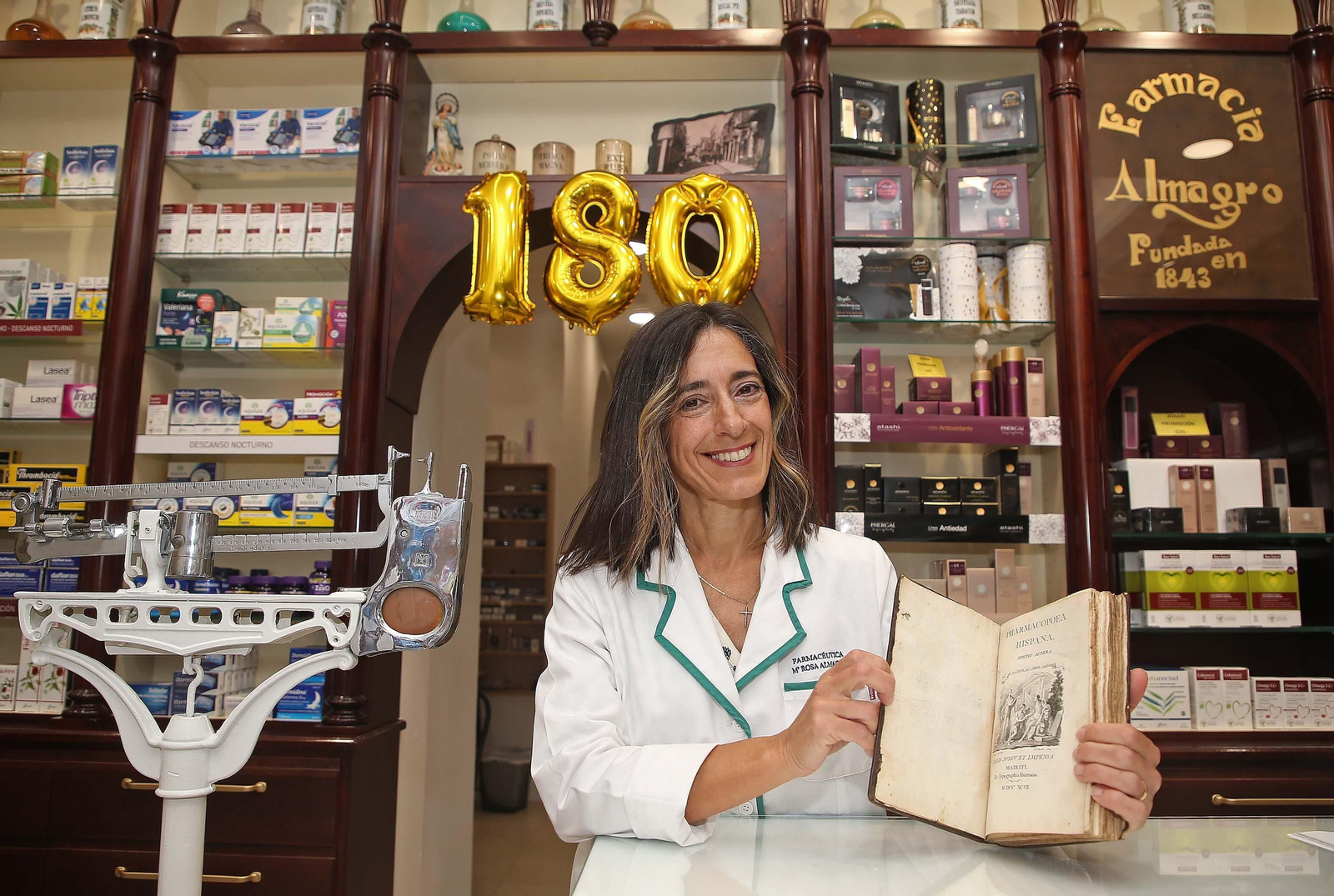 La farmacia Almagro cumple 180 años en Algeciras