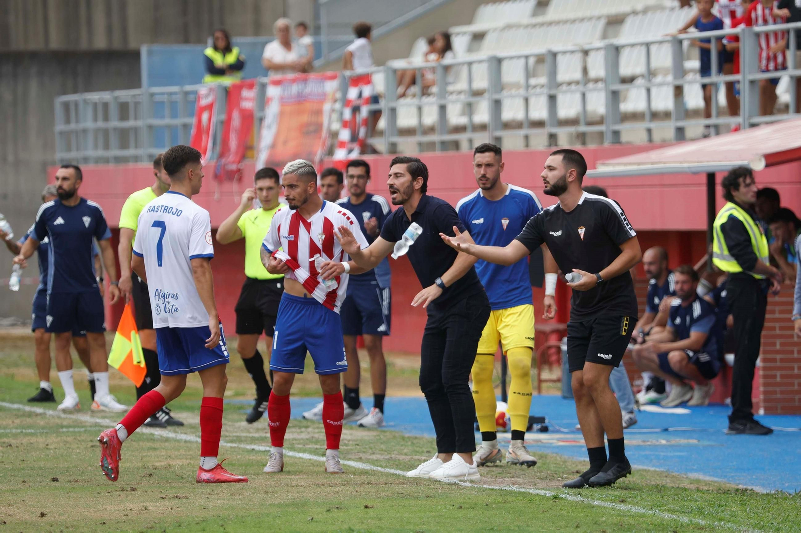 Primera RFEF: Mala jornada malagueña, con derrotas de Torremolinos y Antequera y empate del Marbella