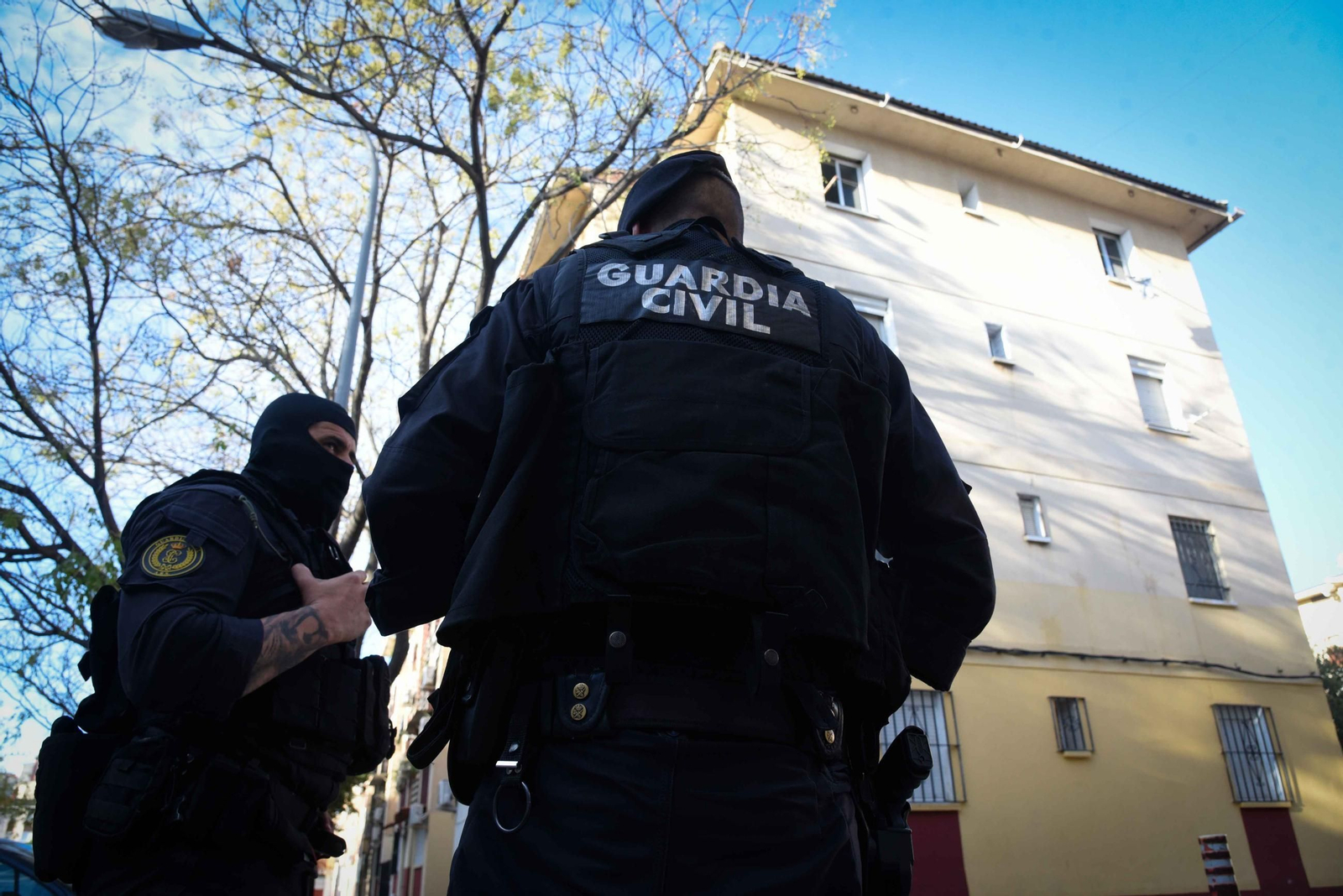 Las imágenes de la operación policial en las Tres Mil Viviendas