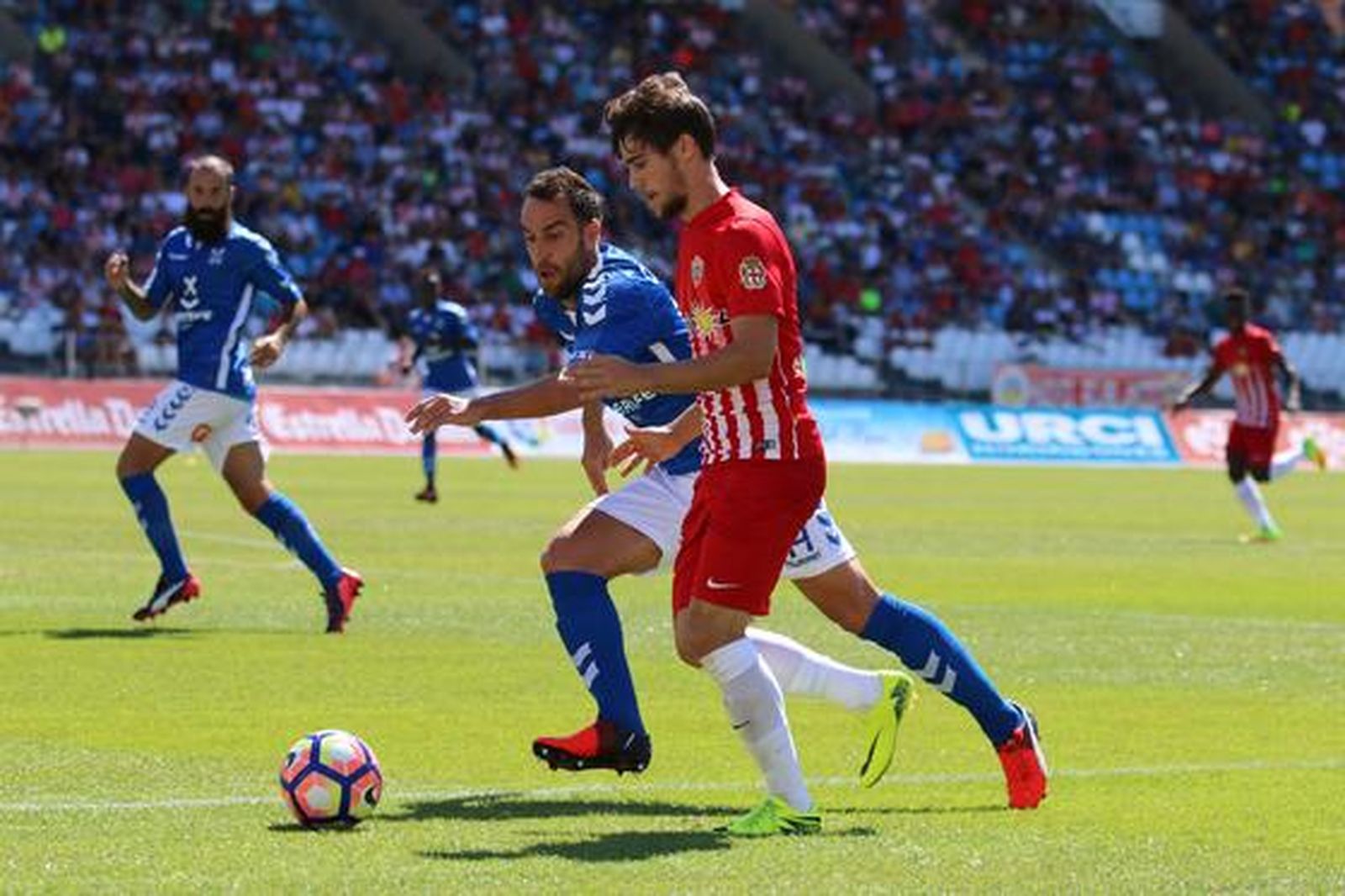 Foto: Rafael González

Foto: EFE