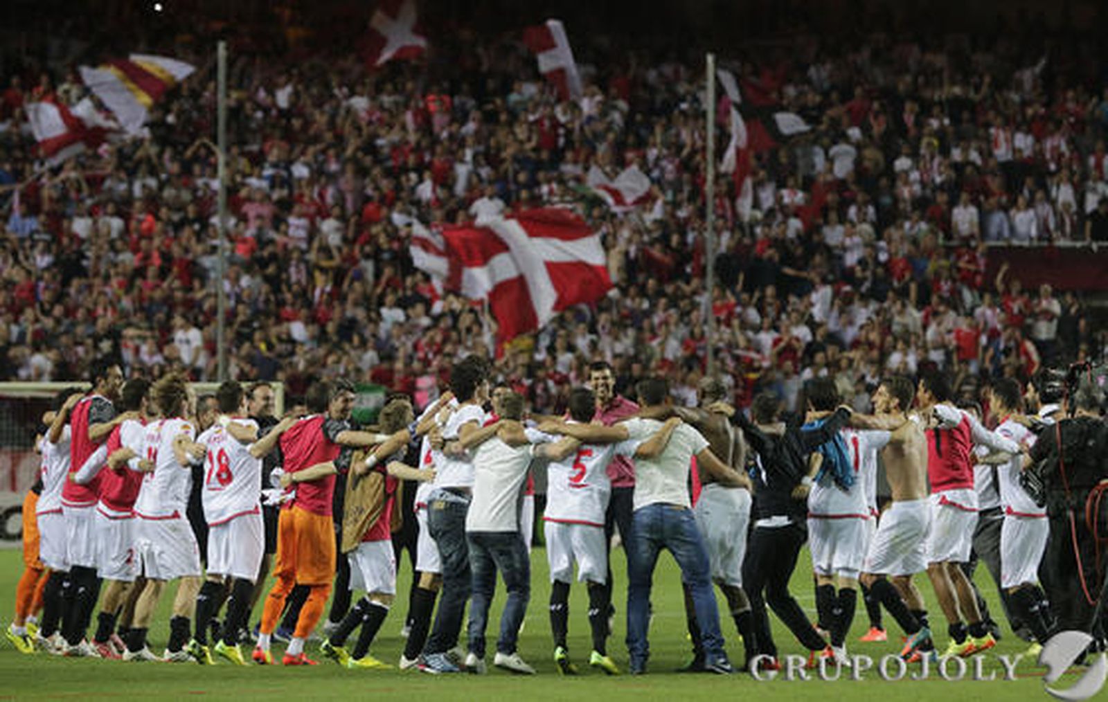 Las imágenes del Sevilla-Oporto