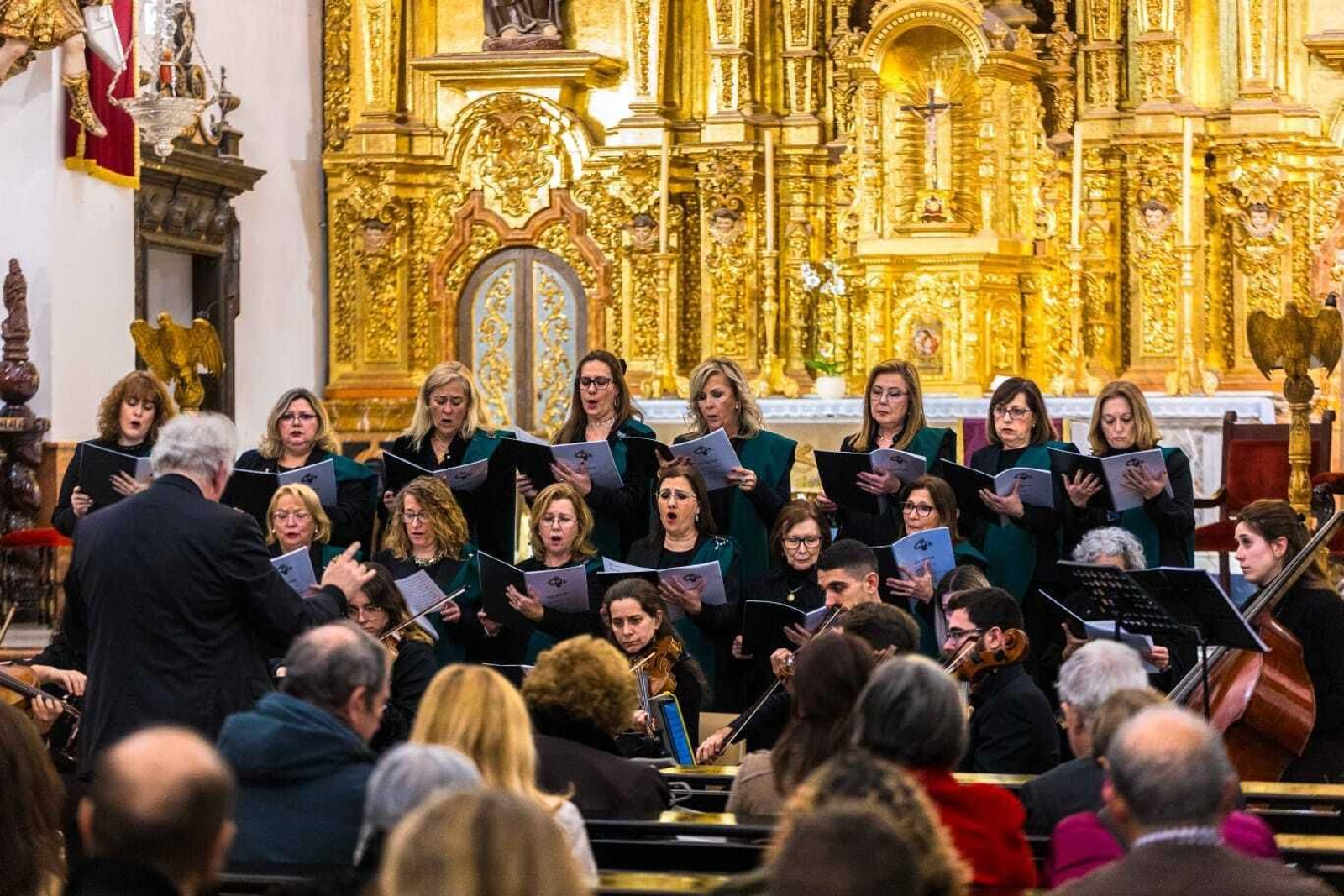 Estreno de la cantata 'Vía Crucis, cuadros líricos de la Pasión' en el Carmen de San Fernando