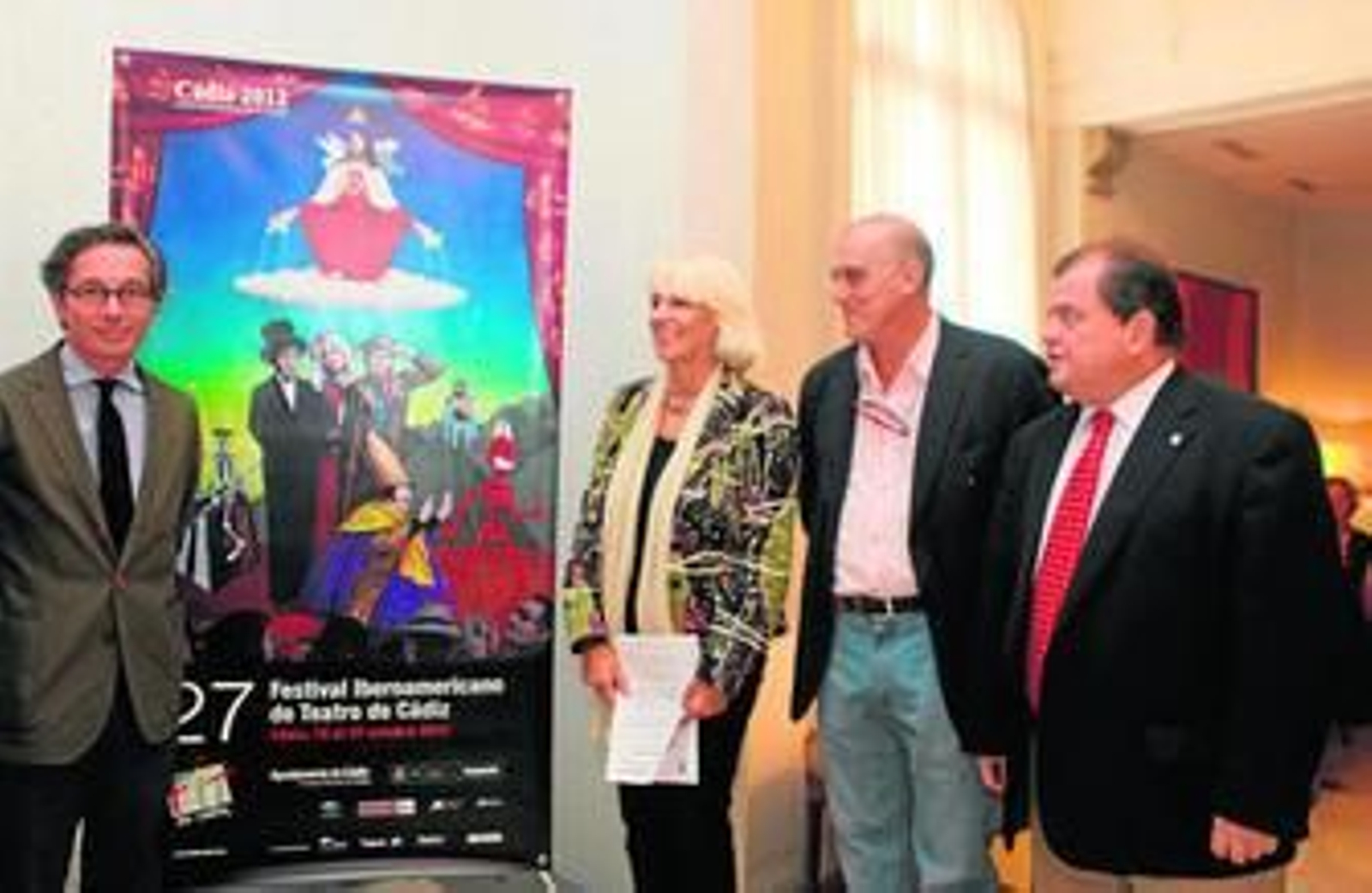 Jose María Lassalle, secretario de Estado de Cultura, Teófila Martínez, José Bablé y Antonio Castillo.