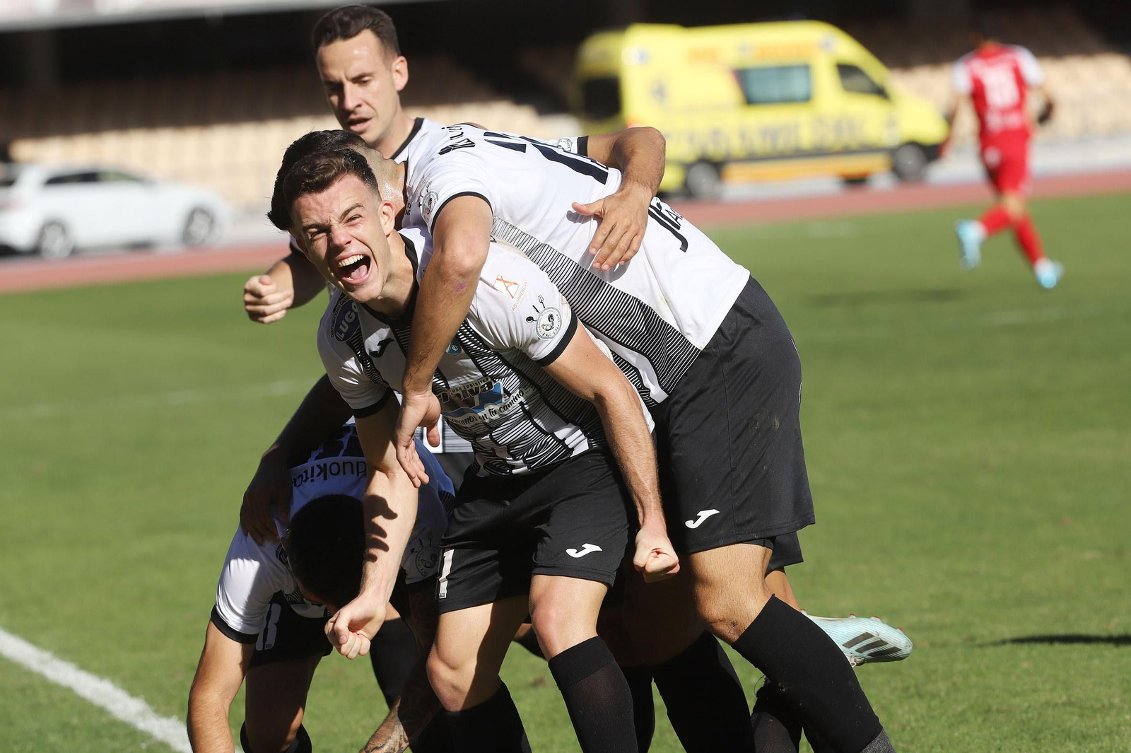 Imágenes del derbi Xerez DFC - Xerez CD
