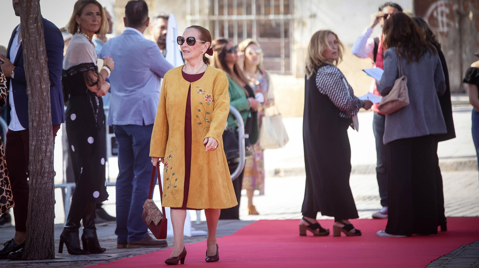 Toda la familia de Lola Flores y muchos famosos en Jerez en la inauguración de su Centro Cultural Toda la familia de Lola Flores y muchos famosos en Jerez en la inauguración de su Centro Cultural