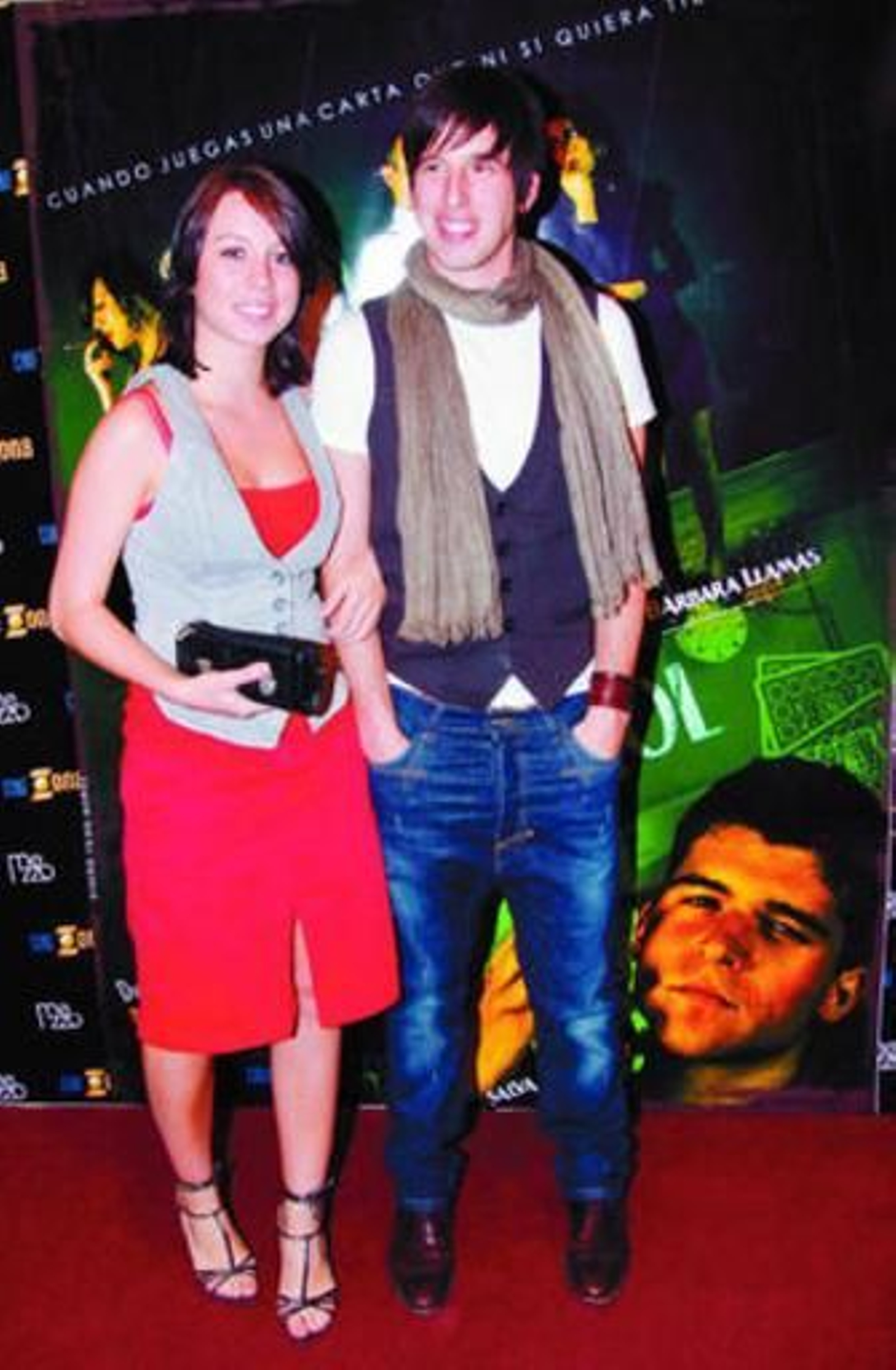 Ale García, acompañado en el estreno.