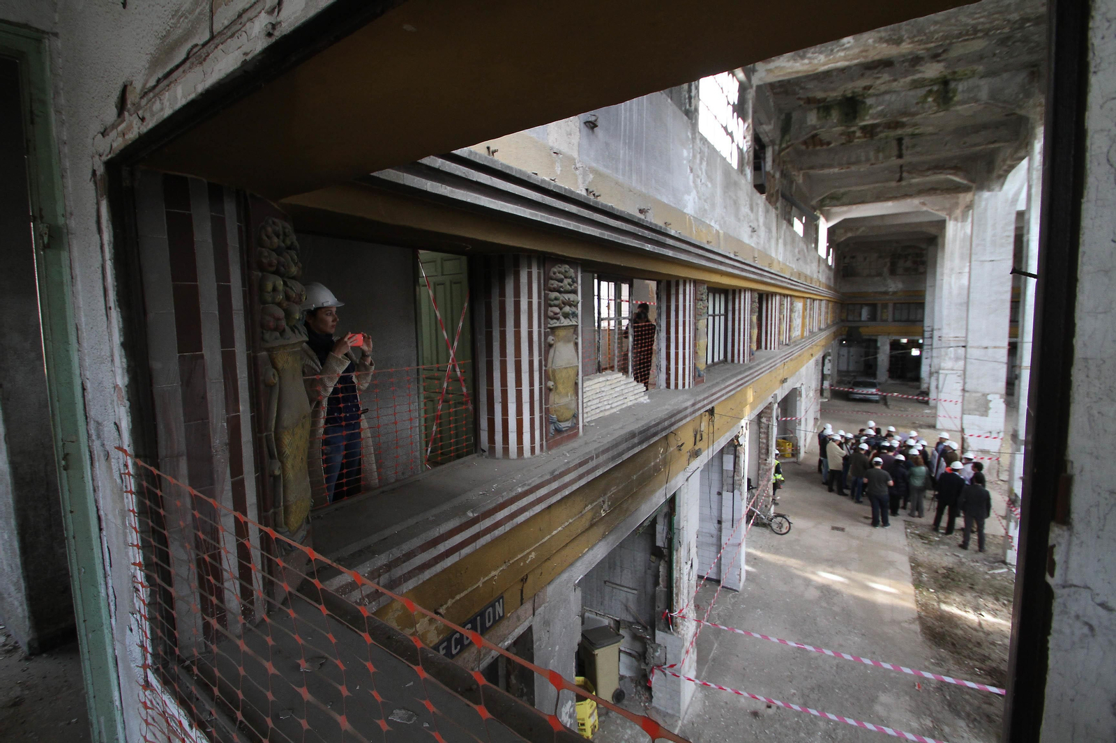 La visita del alcalde a las obras del Mercado Puerta de la Carne, en imágenes