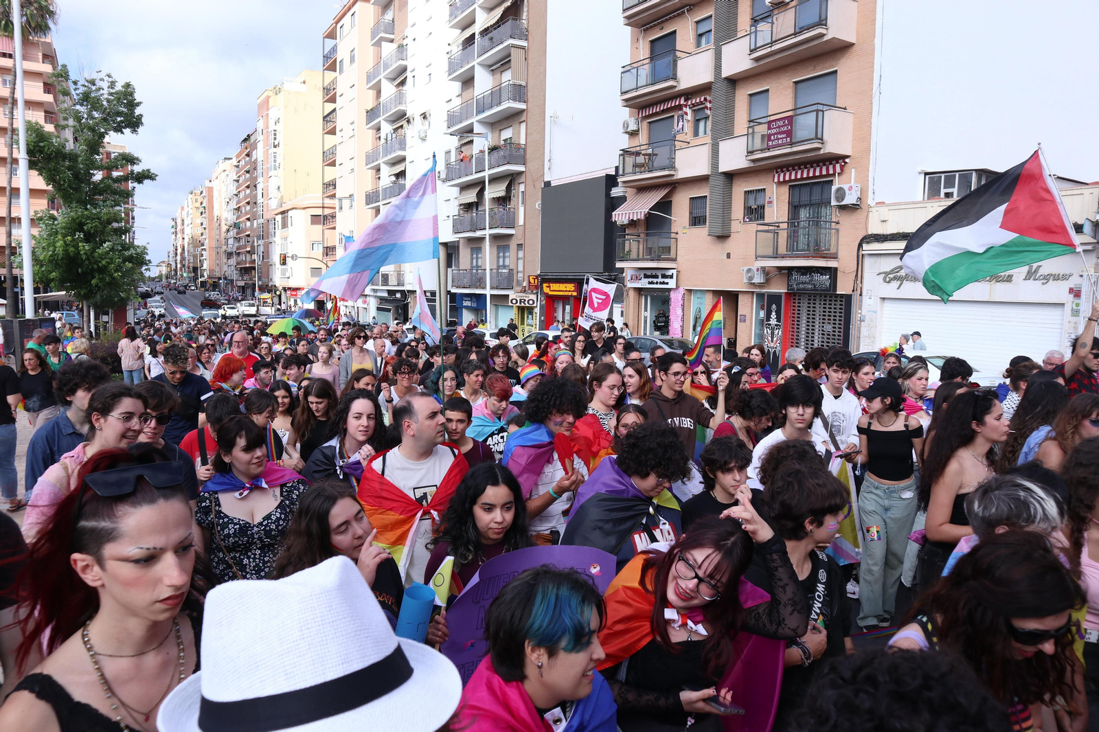 Las mejores imágenes de la manifestacióndel del Orgullo LGTBI en Huelva