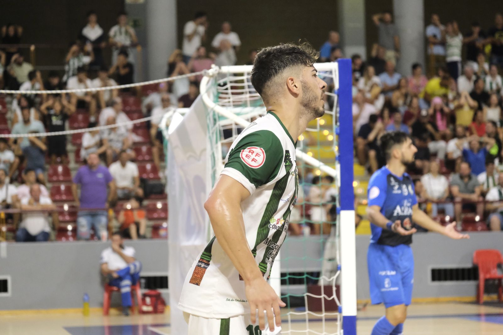 La victoria del Córdoba Futsal ante el Viña Albali Valdepeñas, en imágenes