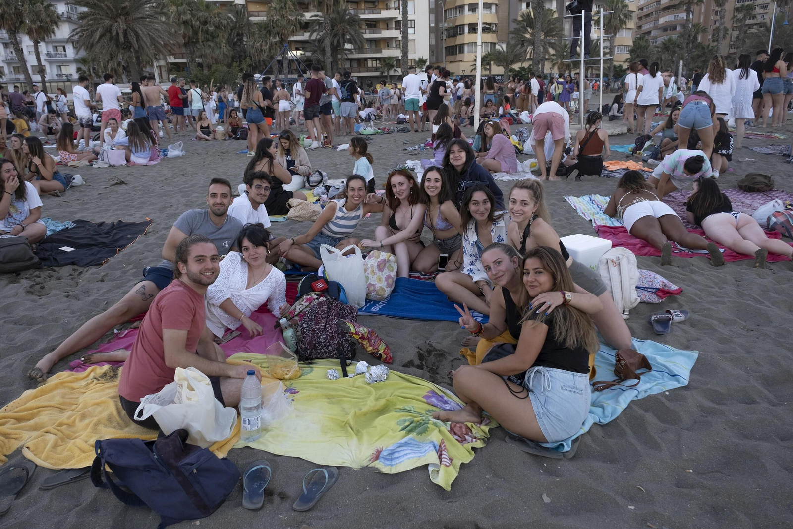Fotos del regreso de la noche de San Juan en Málaga Fotos del regreso de la noche de San Juan en Málaga