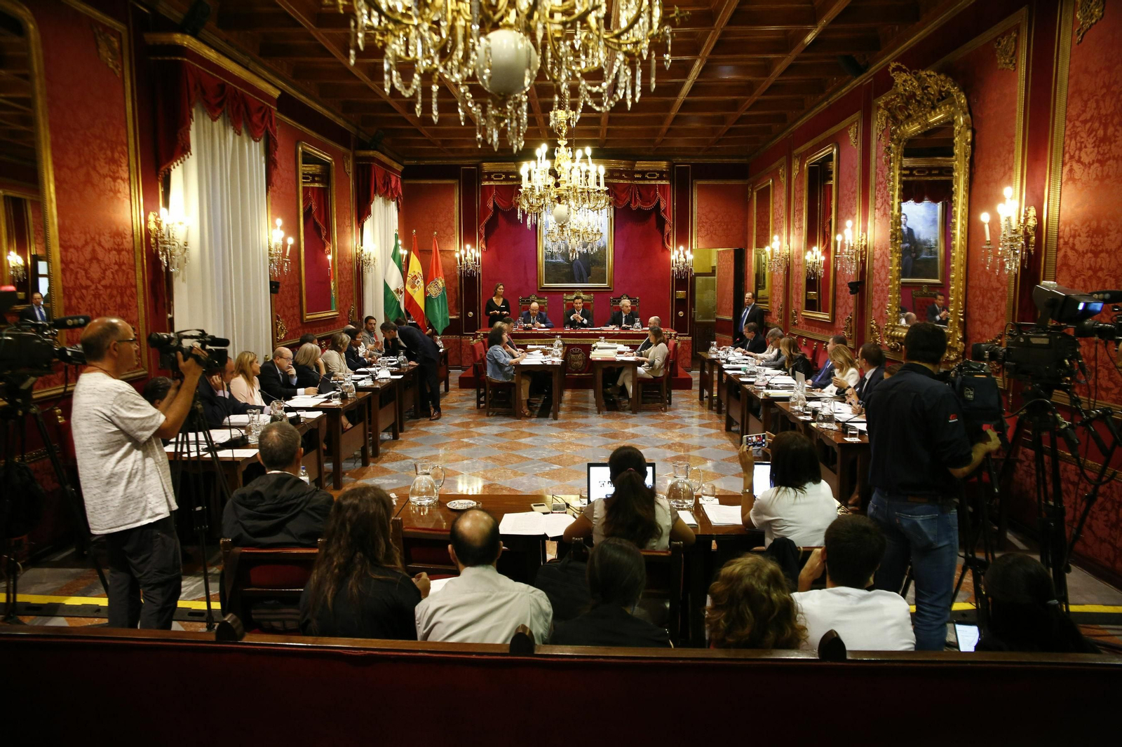 Pleno del Ayuntamiento de Granada
