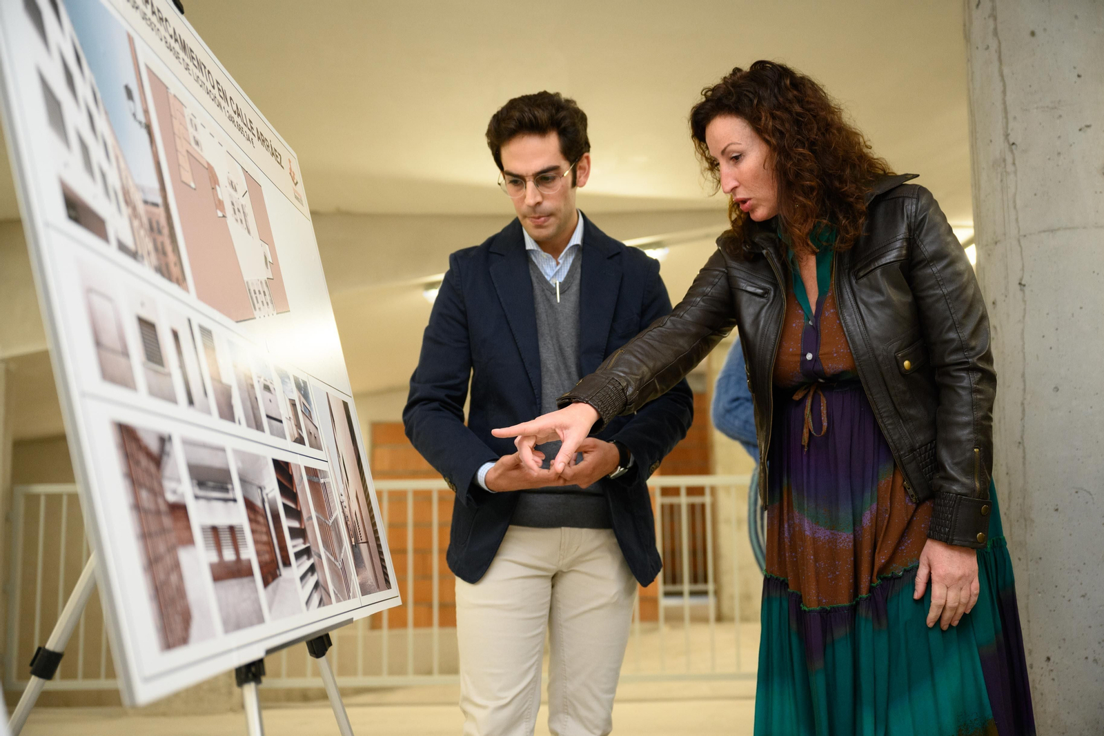 La alcaldesa, en su visita al final de obras del aparcamiento de Almería XXI