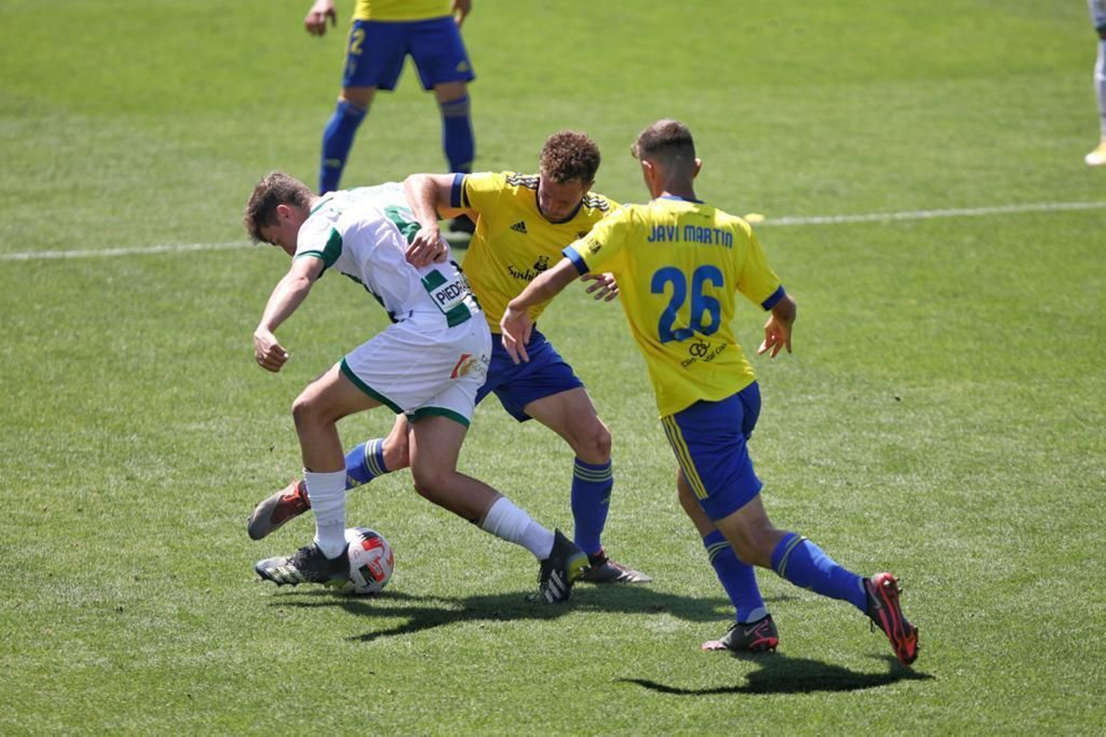Las imágenes de la derrota del Córdoba CF ante el Cádiz B