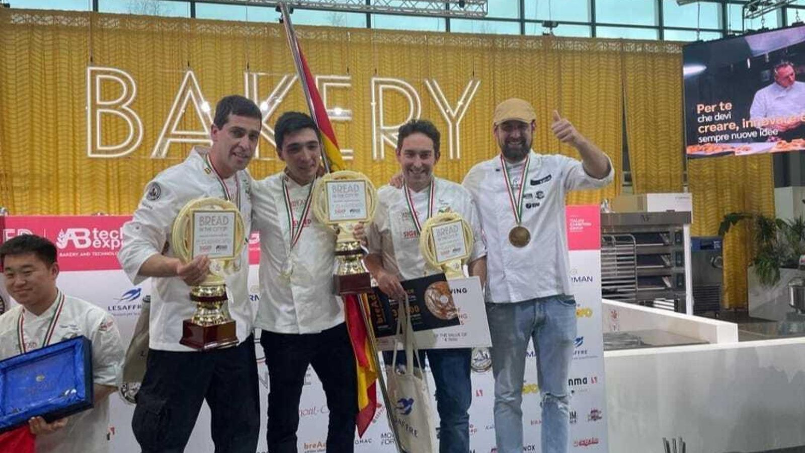 José Roldán es el actual capitán de la Selección Española de Panadería Artesana José Roldán es el actual capitán de la Selección Española de Panadería Artesana