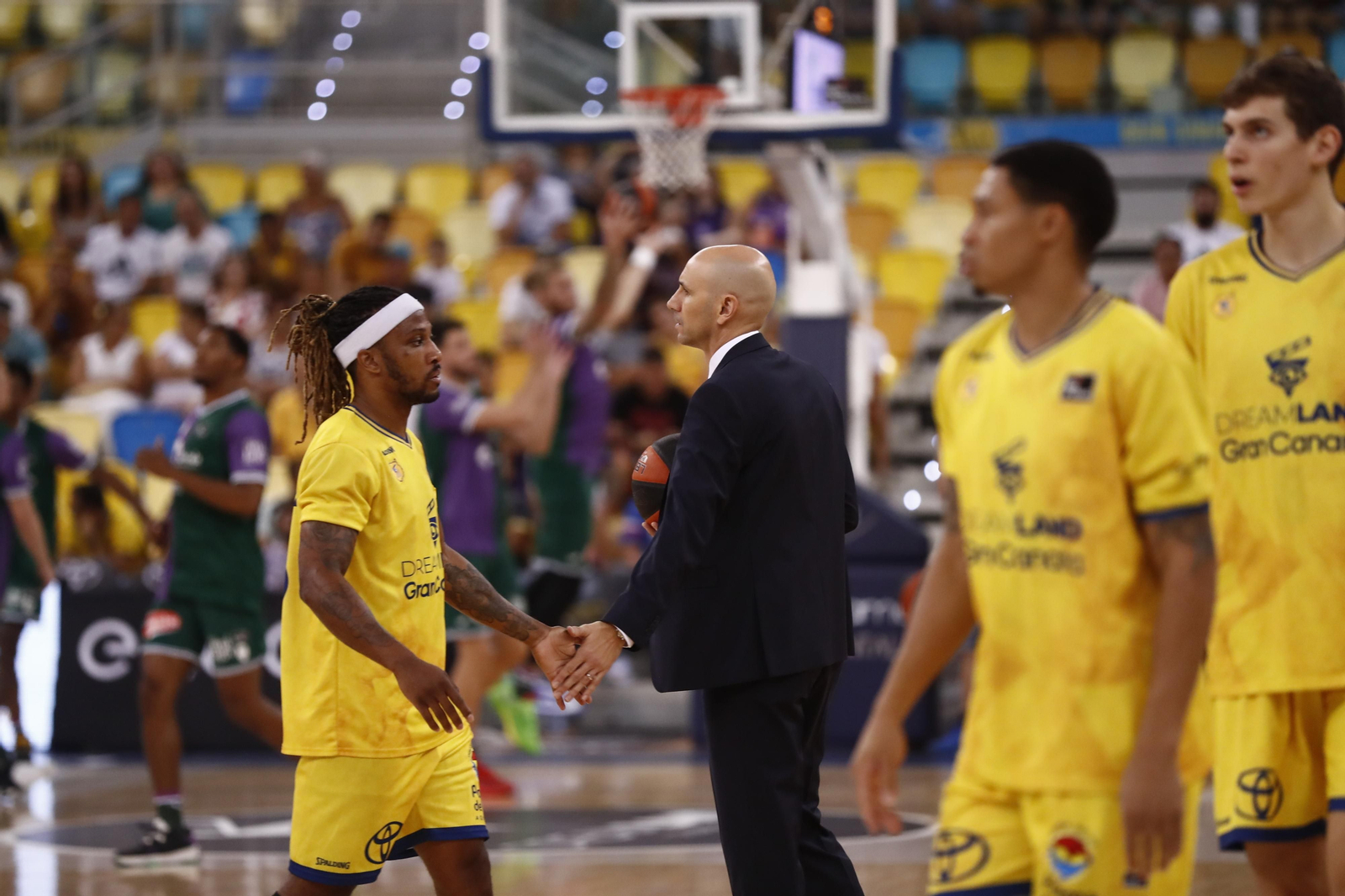 El Dreamland Gran Canaria-Unicaja, en fotos