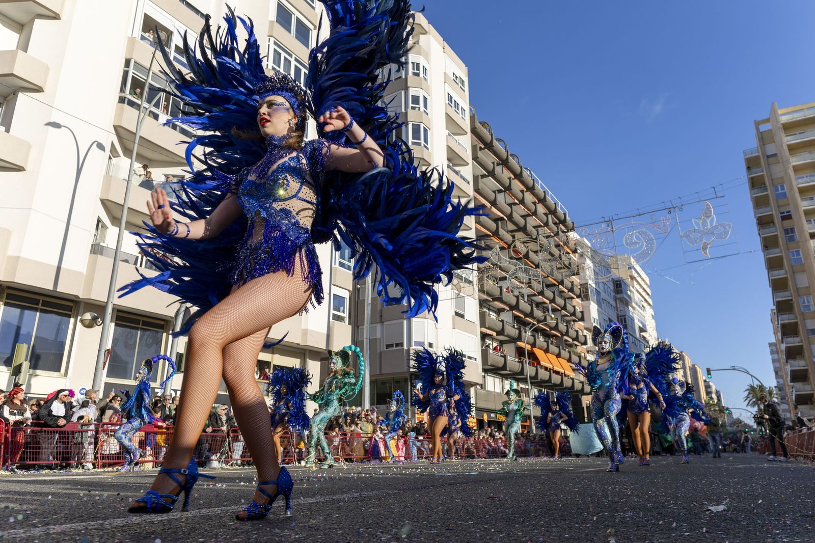 Las mejores imágenes de la Cabalgata del Carnaval de Cádiz 2026