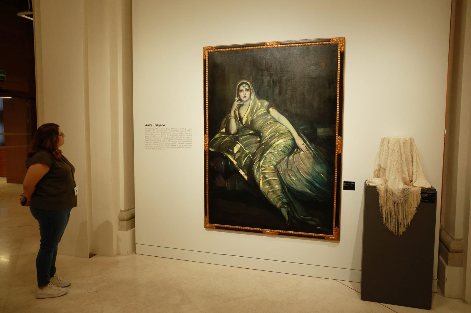 La nueva exposición de Mantones de Manila de la colección Perraut, en imágenes