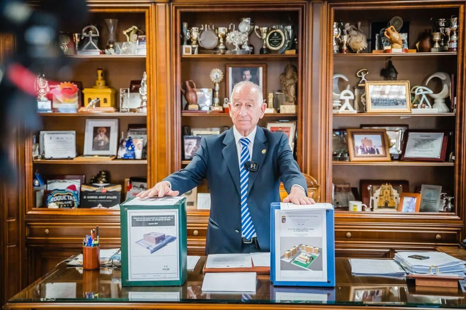 Amat sostiene los proyectos rechazados para los edificios de la Guardia Civil y Policía Nacional