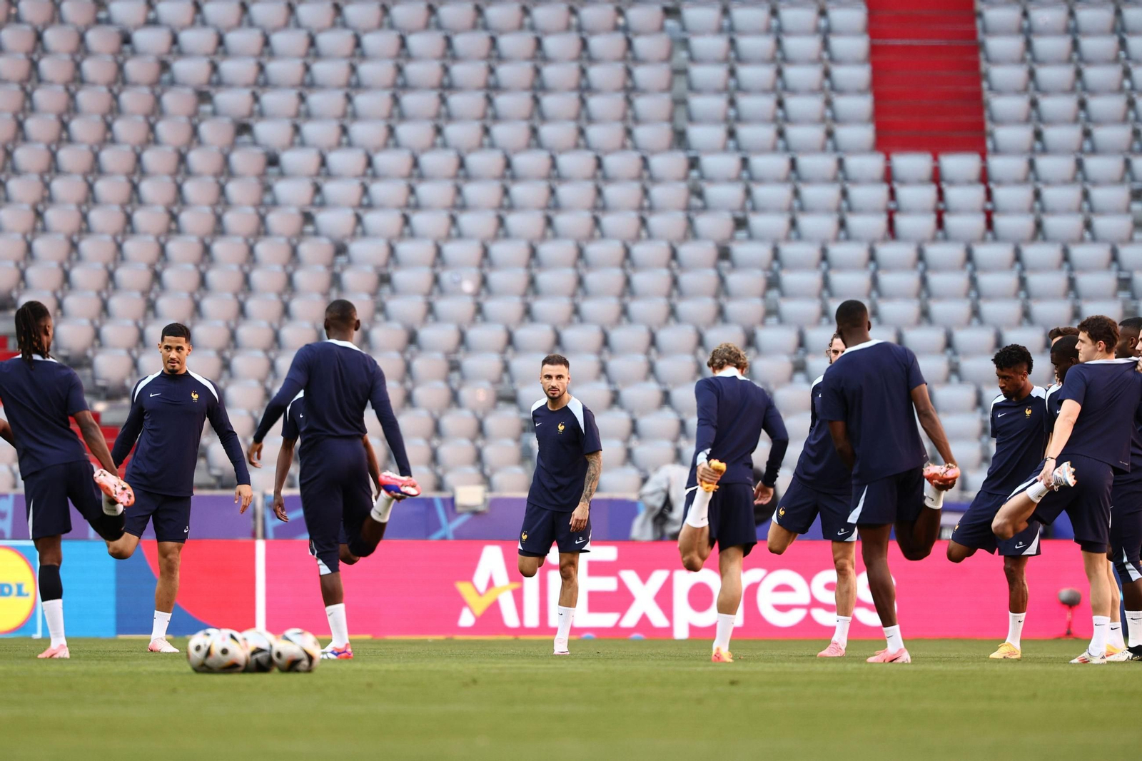 Las fotos de España antes de la semifinal contra Francia