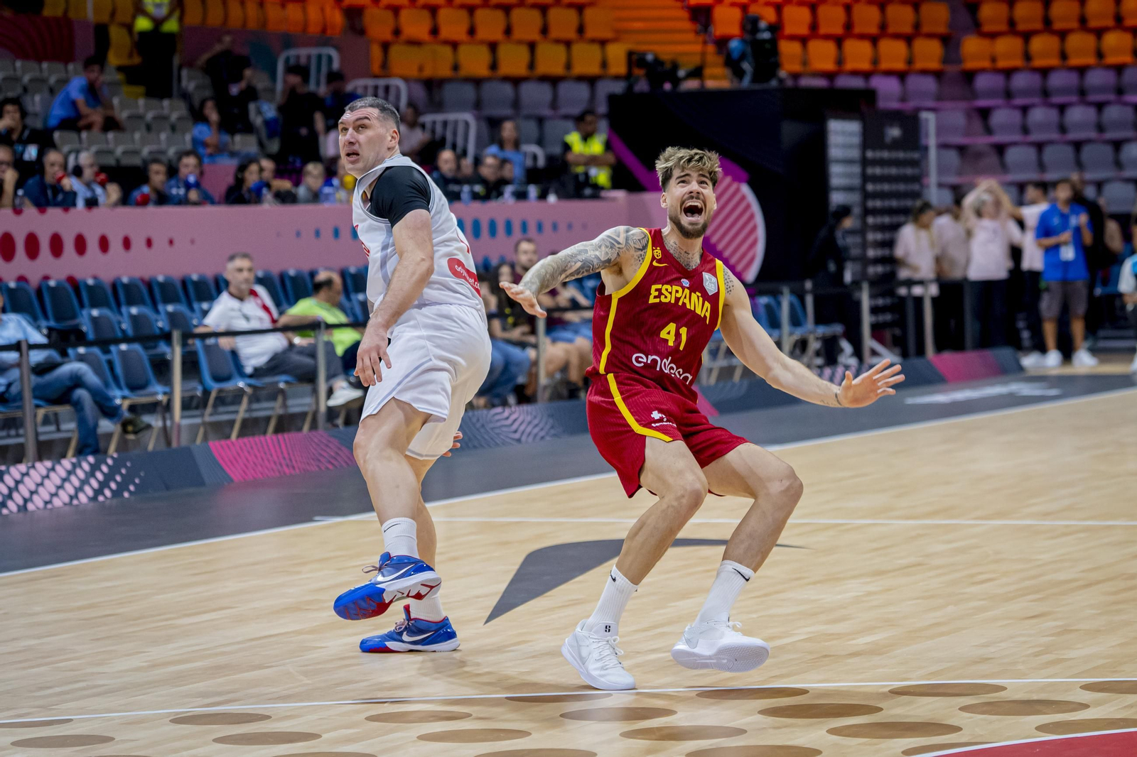 Las fotos del Georgia - España de baloncesto