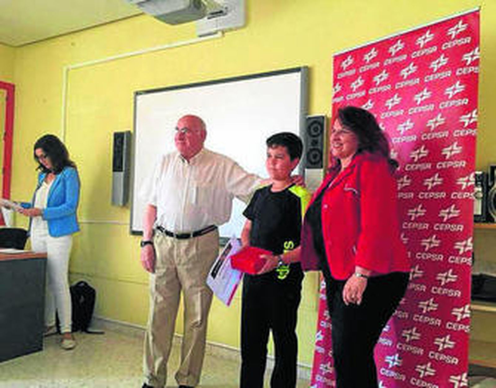 Uno de los alumnos sanroqueños premiados, ayer.