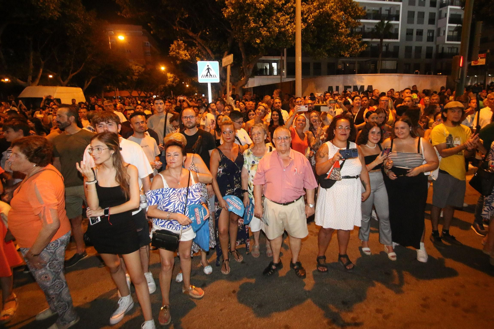 La Feria de Almería enciende sus luces