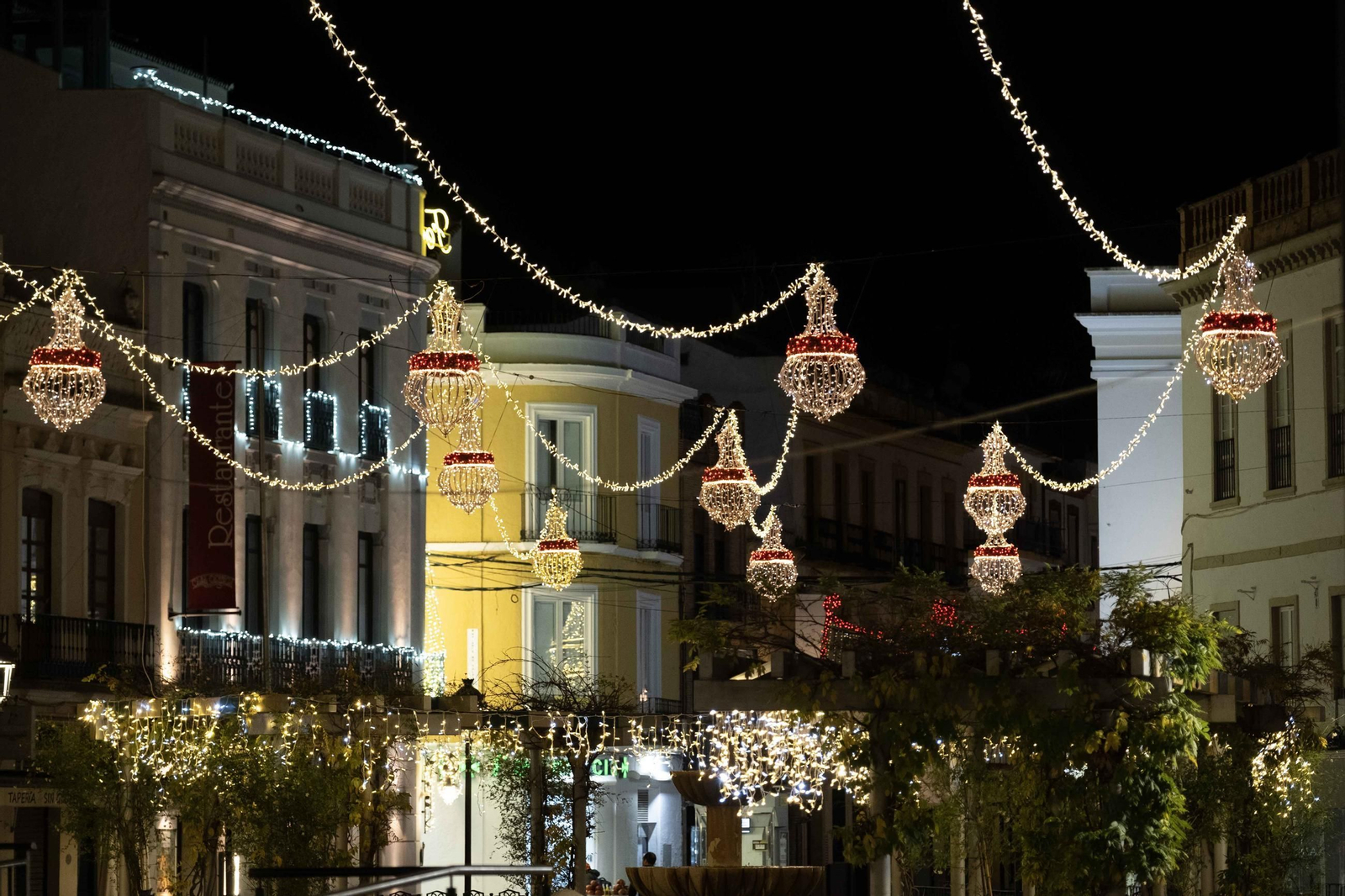El alumbrado especial de Navidad de Ronda, en fotos