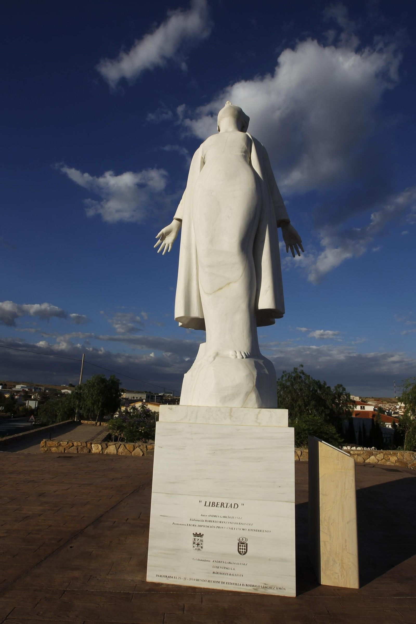 Monumento a Rosa Galera